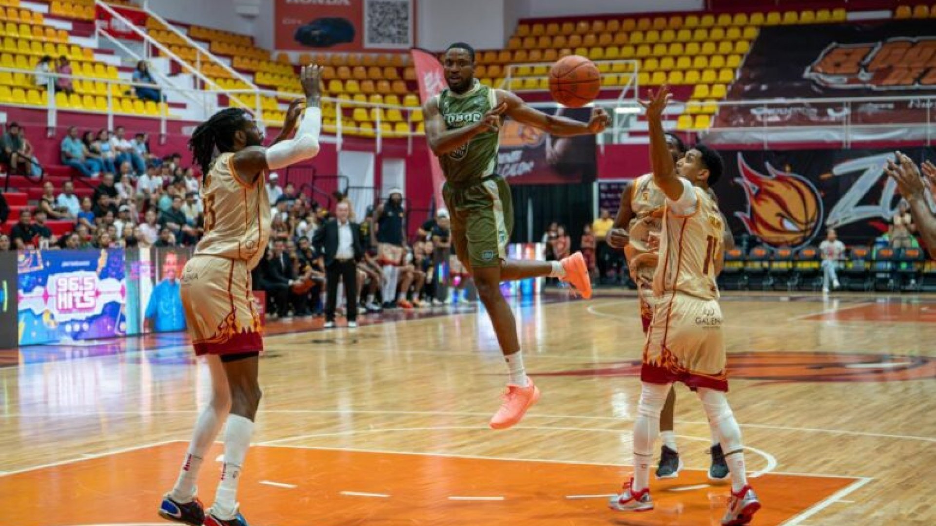Lobos Puebla cae ante Calor de Cancún y se juega el pase directo a playoffs