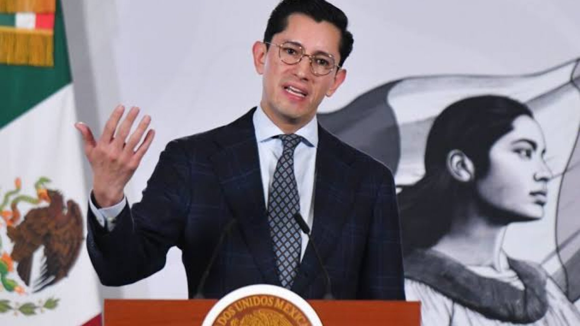 Roberto Velasco defiende la soberanía de México y la cooperación sin subordinación ante el Senado