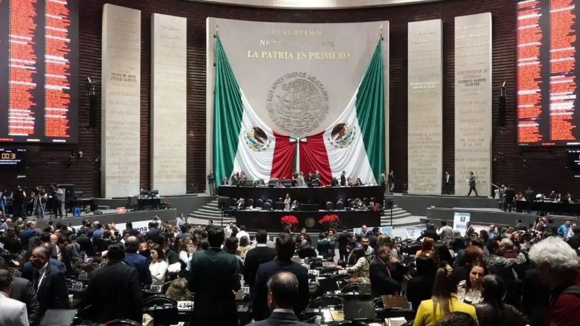 Senado aprueba ley para ampliar los pagos electrónicos entre protestas y críticas de la oposición