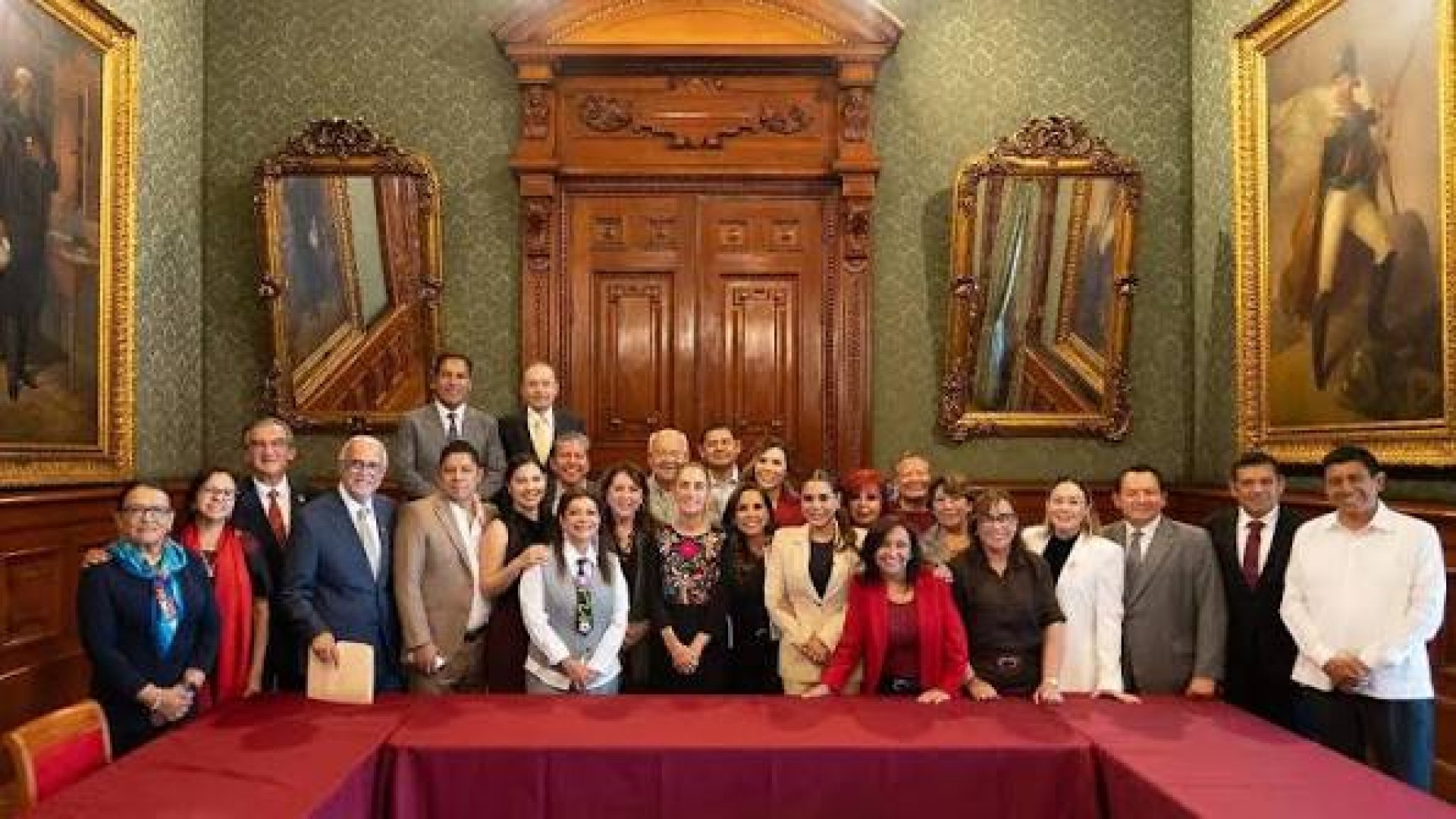 Sheinbaum revisa avances del IMSS-Bienestar con gobernadores de 24 estados