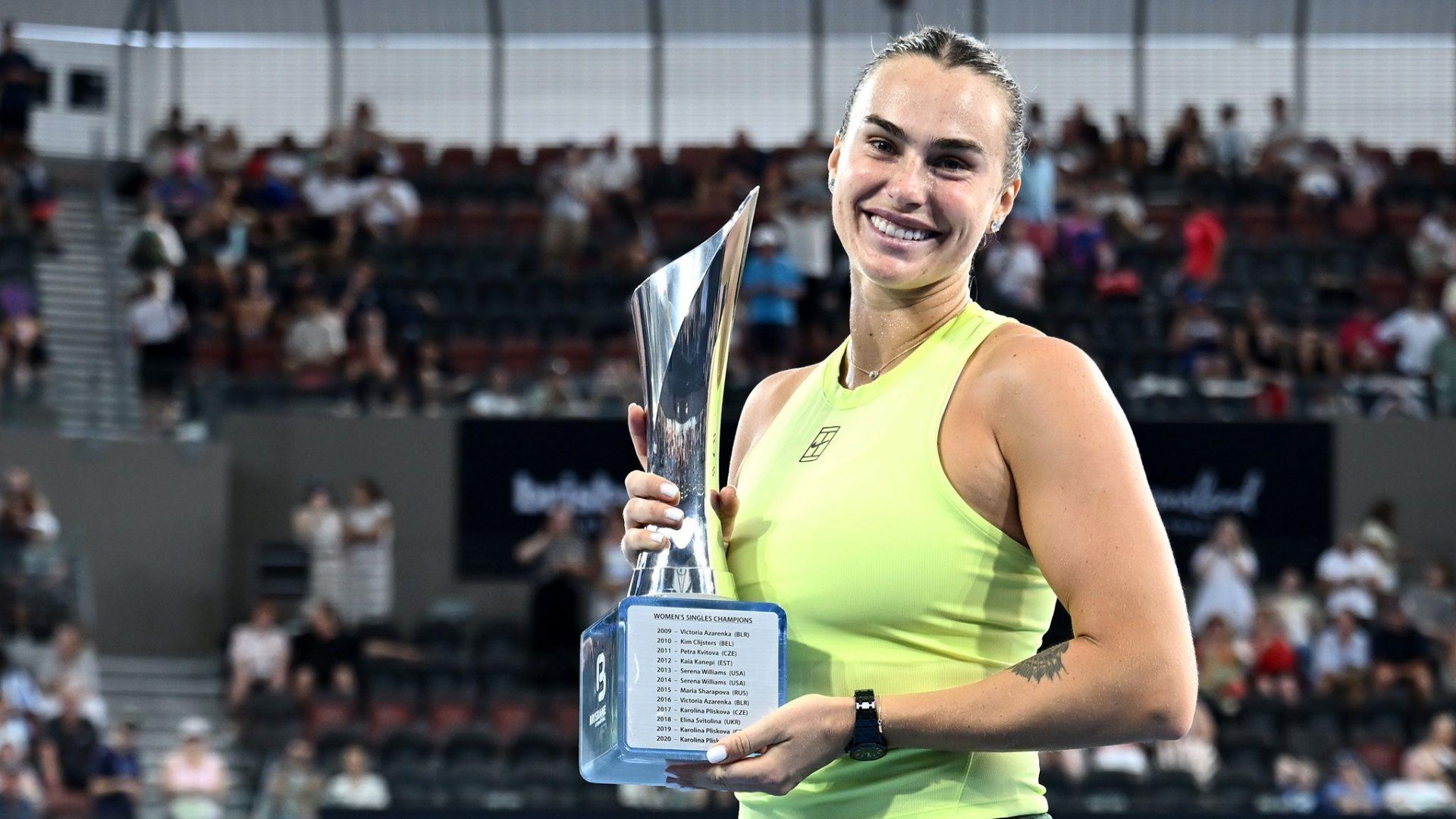 Sabalenka responde a su rival sobre la guerra en Ucrania tras ganar título en Brisbane