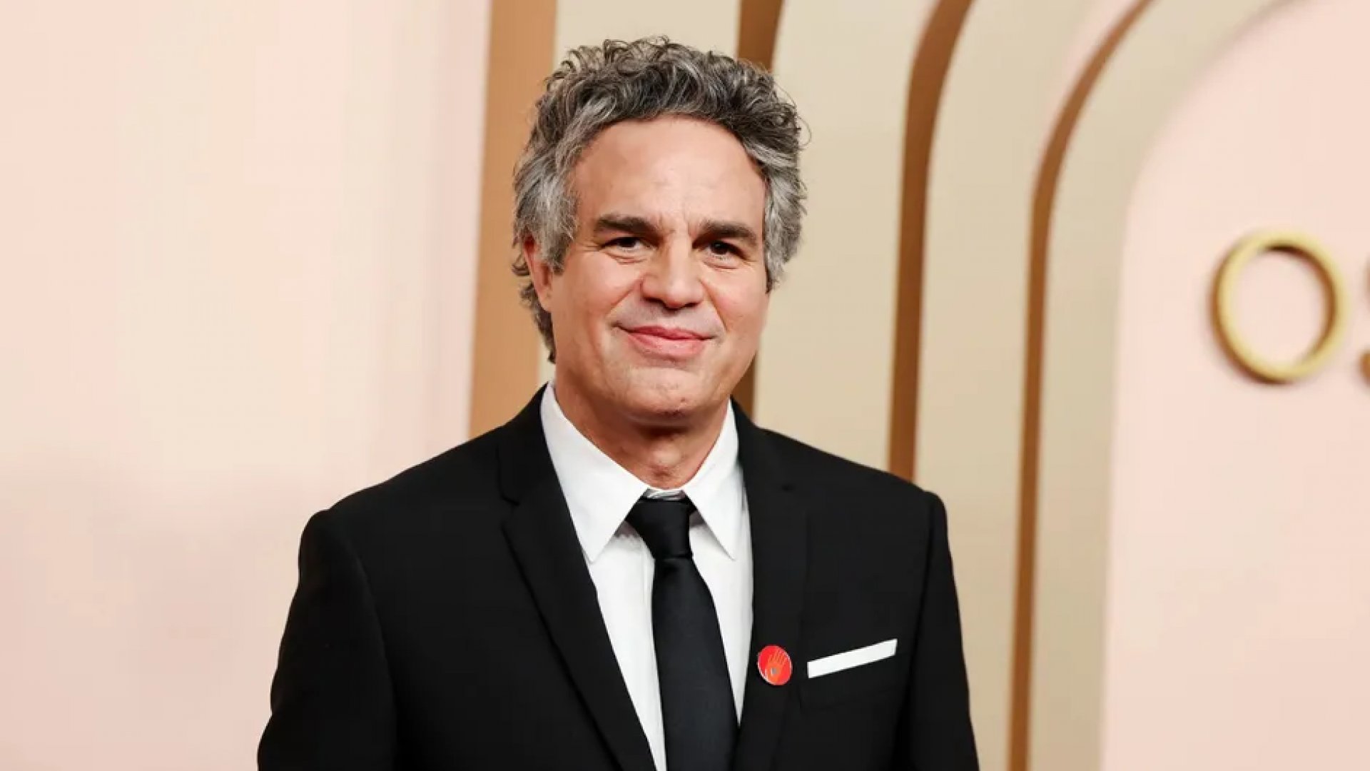 Mark Ruffalo estalla contra Donald Trump en los Globos de Oro 2026