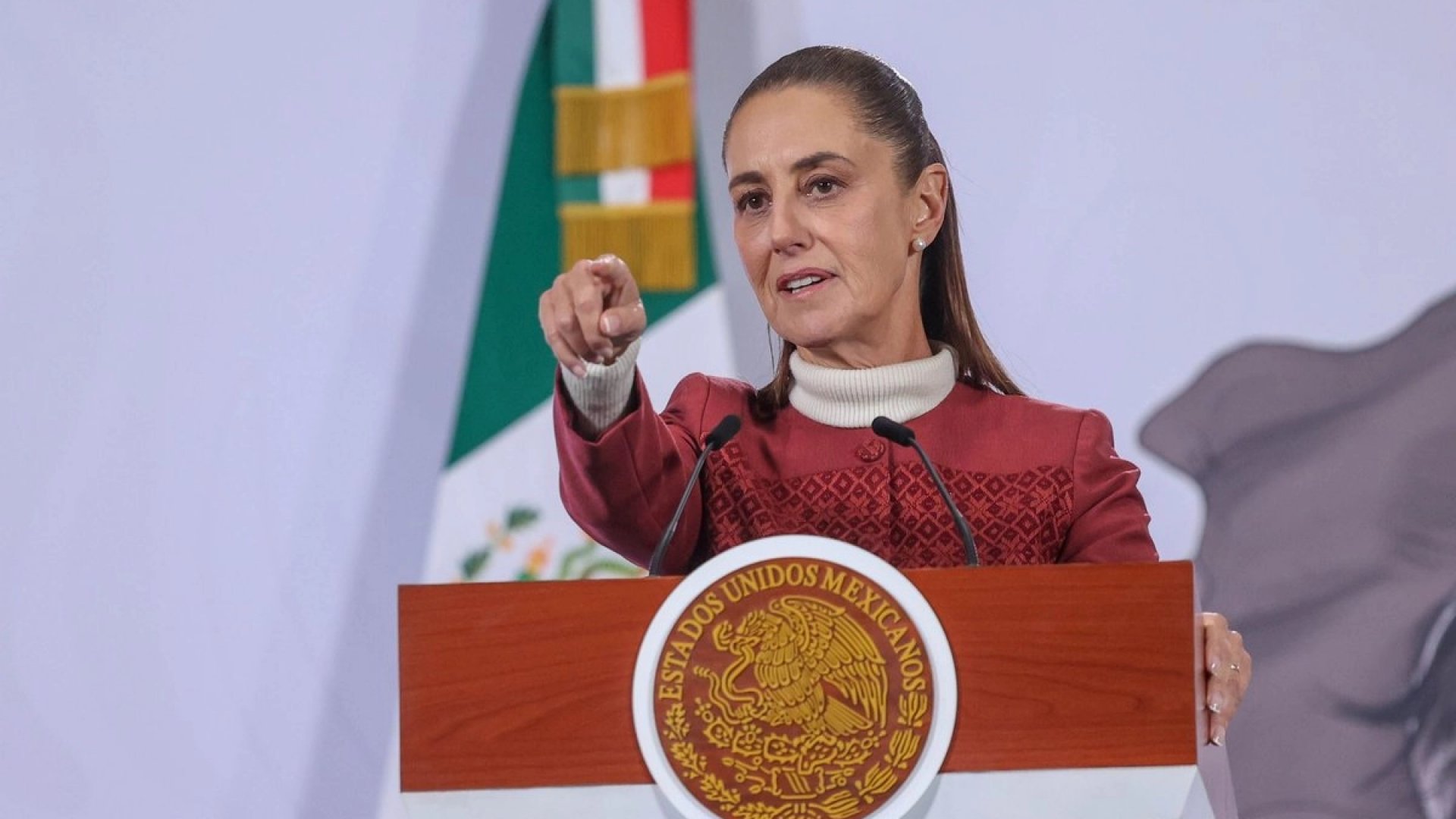 Sheinbaum afirma que intervención militar de EE.UU. en México “no está sobre la mesa”