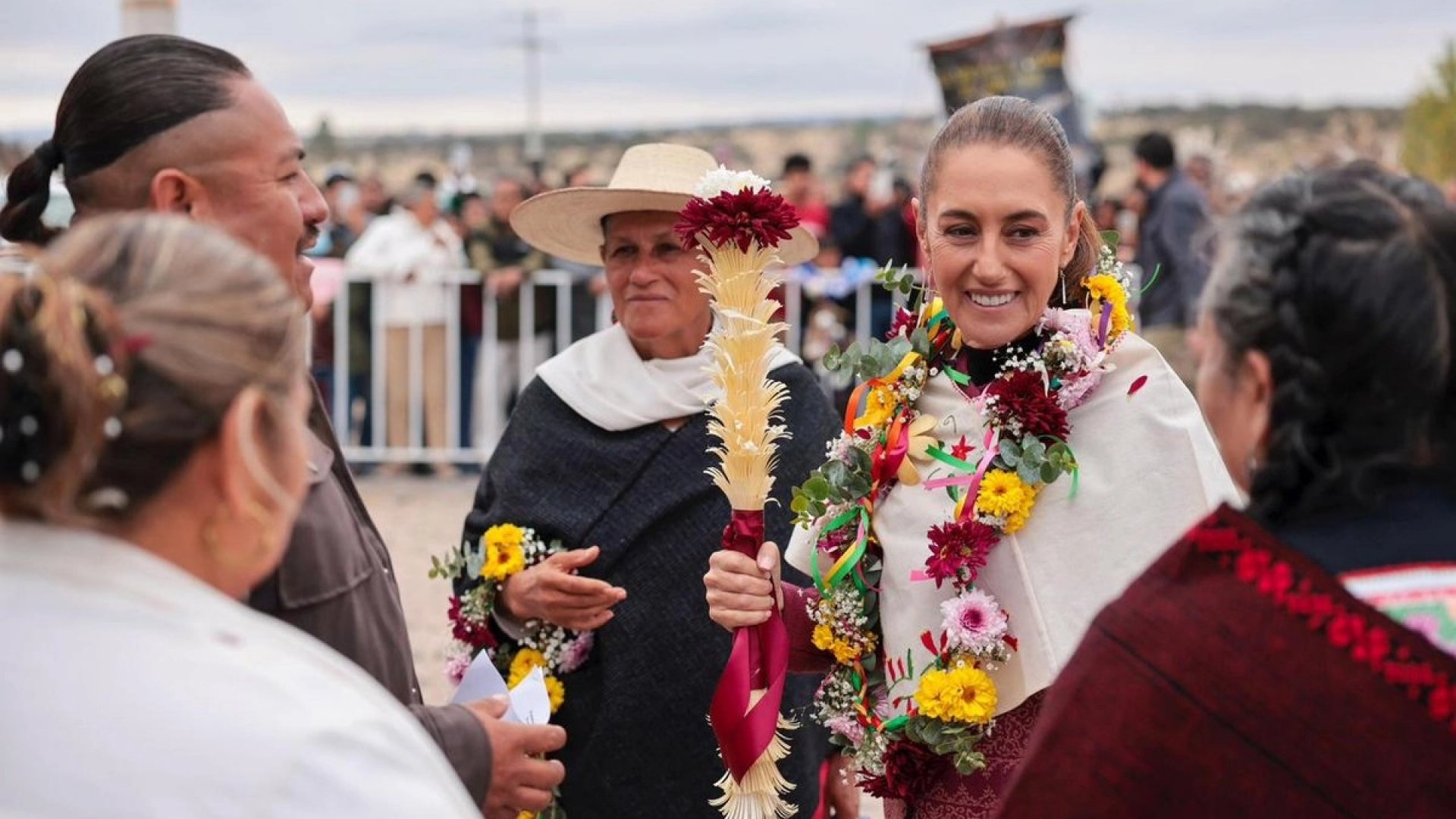 Insistirá Sheinbaum en que se pida perdón a indígenas por atrocidades