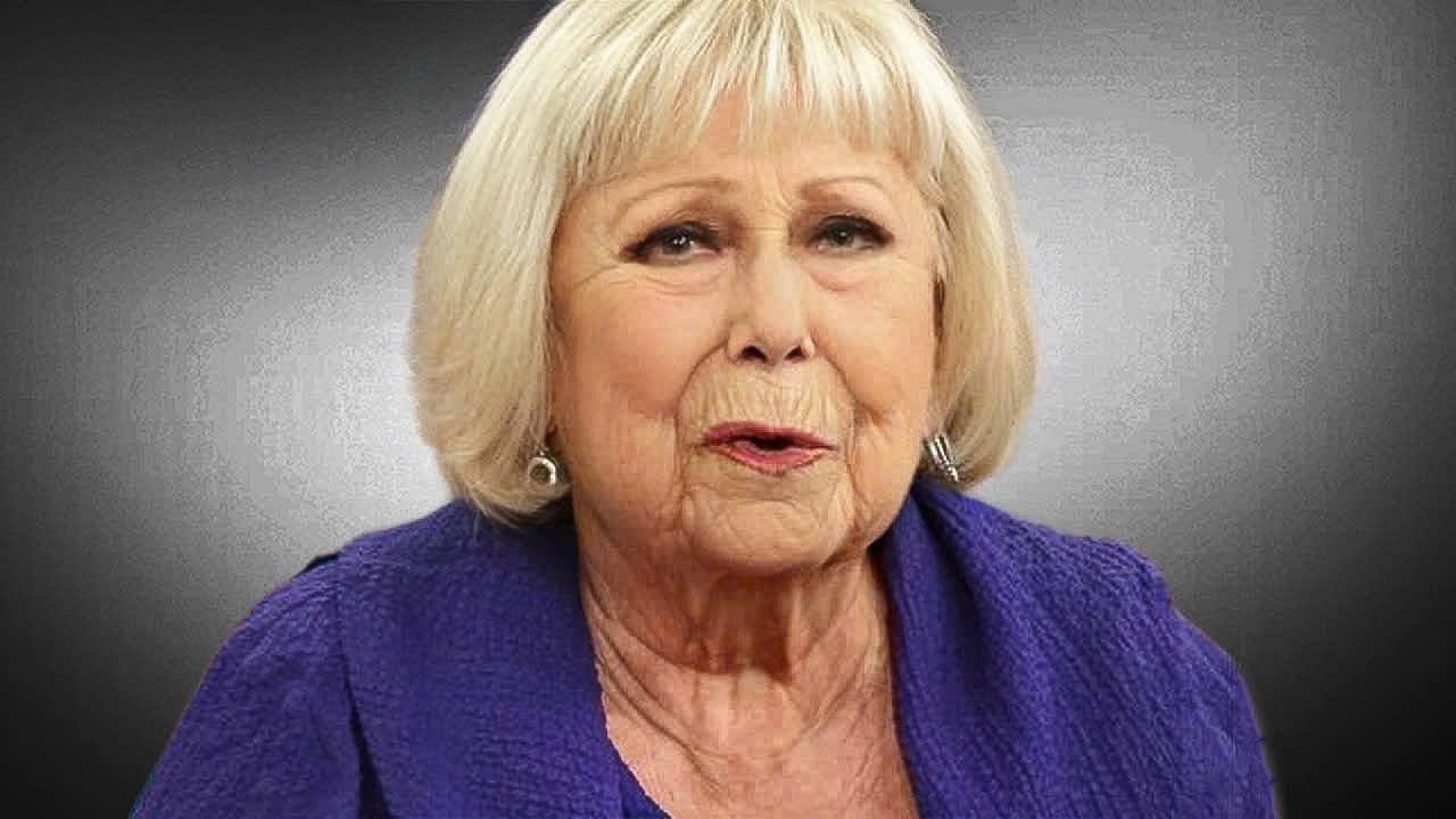 Tunden en redes a Cristina Saralegui tras mostrar apoyo a Julio Iglesias