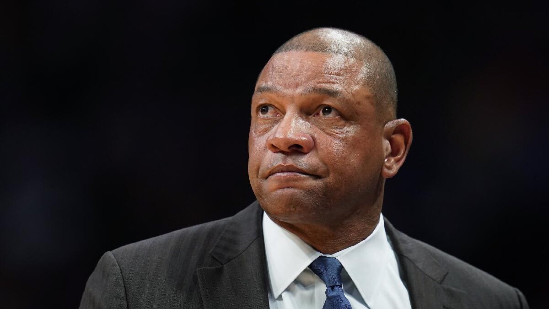 Doc Rivers critica abusos de ICE contra latinos
