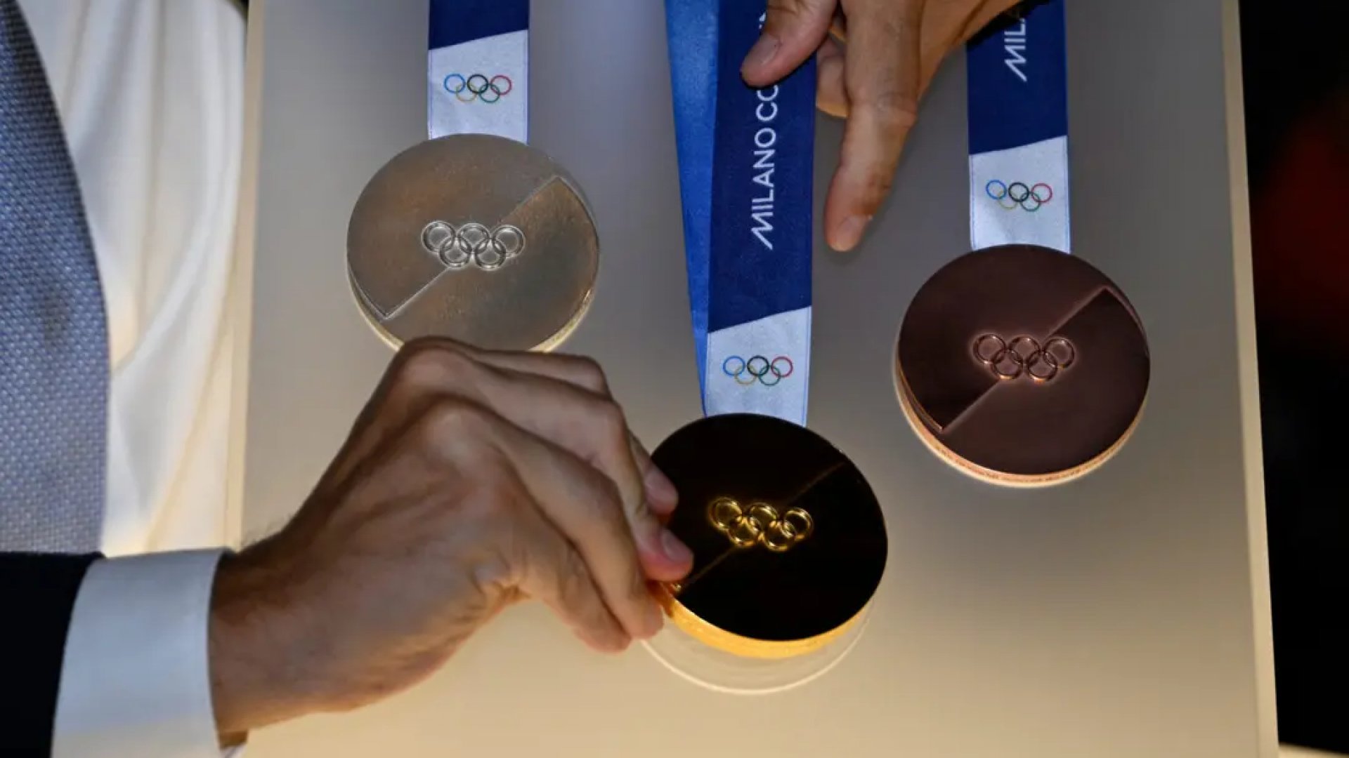 Cortina investigará por qué se están rompiendo las medallas de los Juegos Olímpicos de Invierno