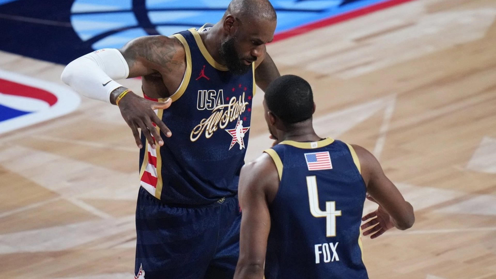 LeBron James siembra incertidumbre sobre su futuro en la NBA