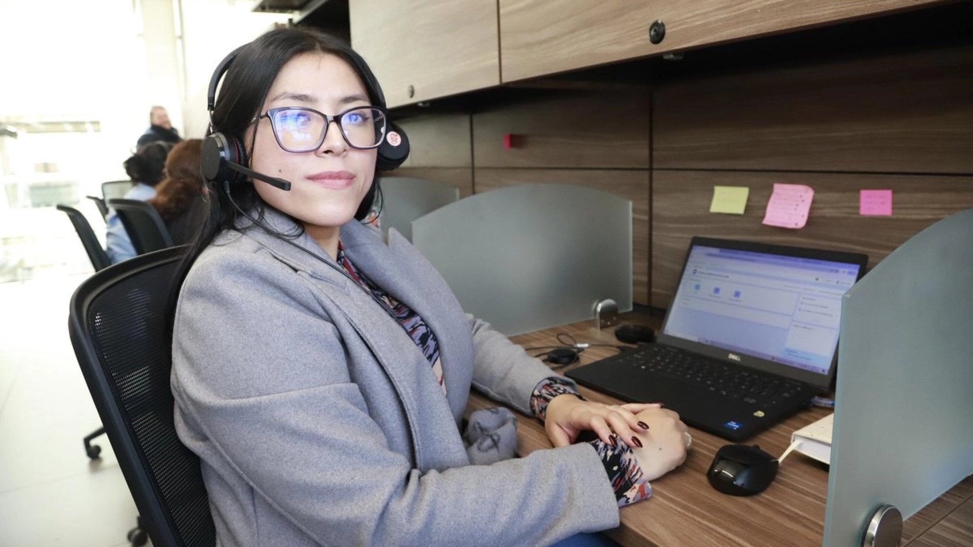 El 079 atiende más de un millón de consultas telefónicas, reporta economía