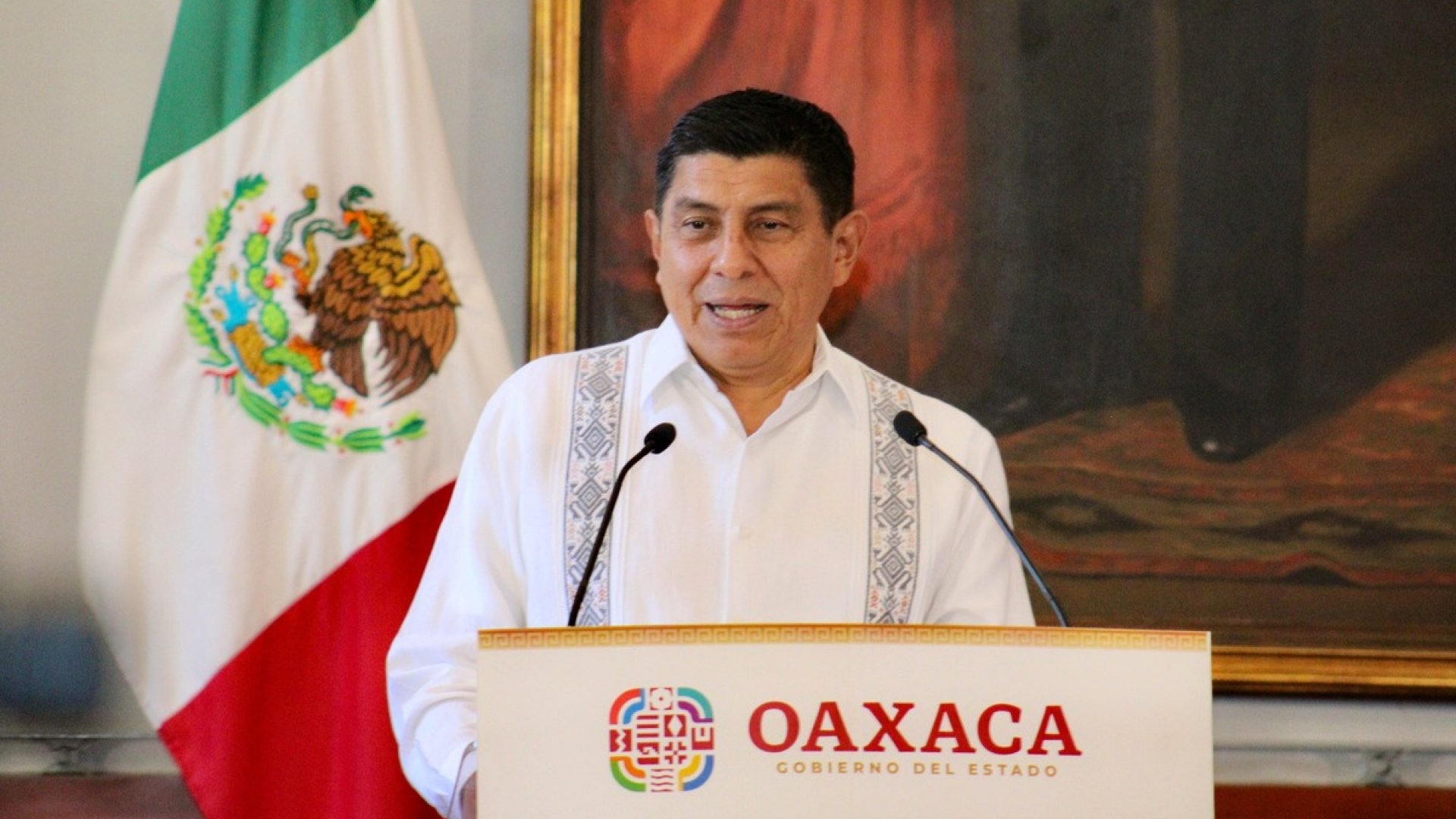 Salomón Jara anuncia cambios en su gabinete tras acusaciones