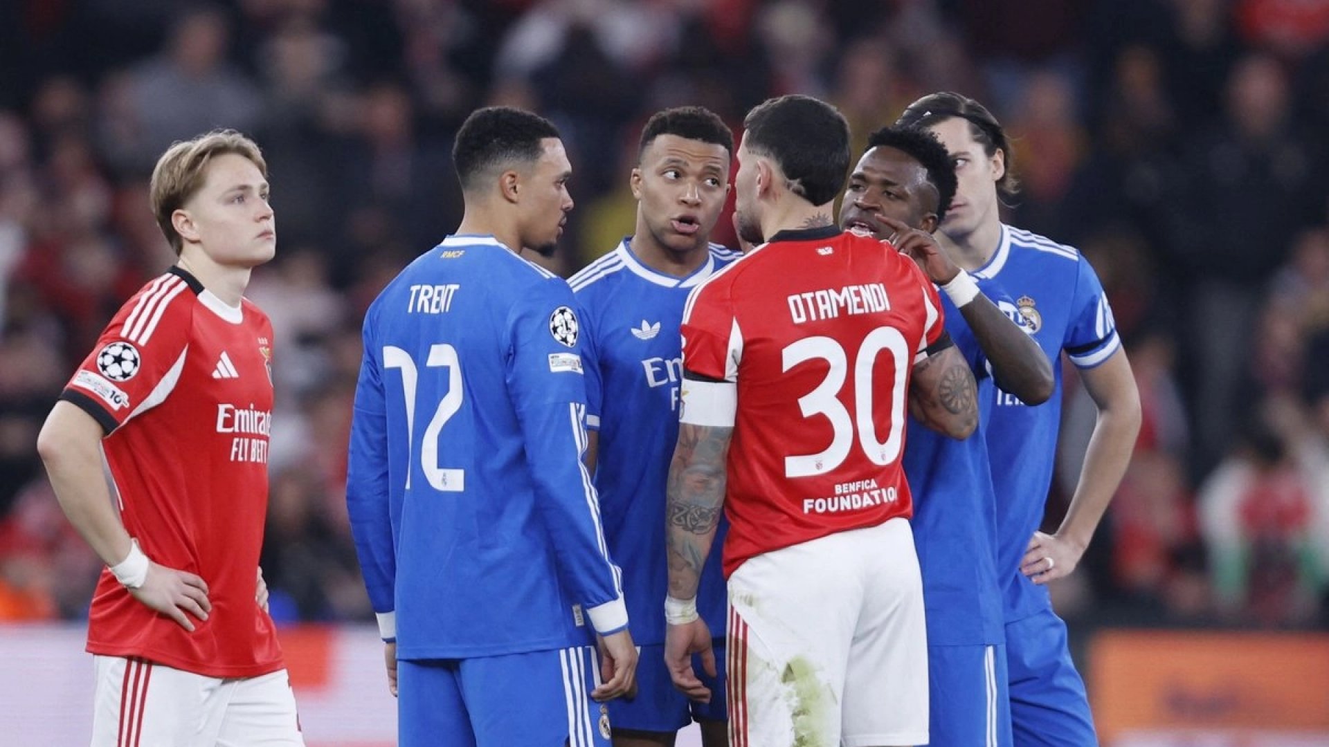“No hay lugar para el racismo en el fútbol”, dice Infantino tras denuncia de Vinícius