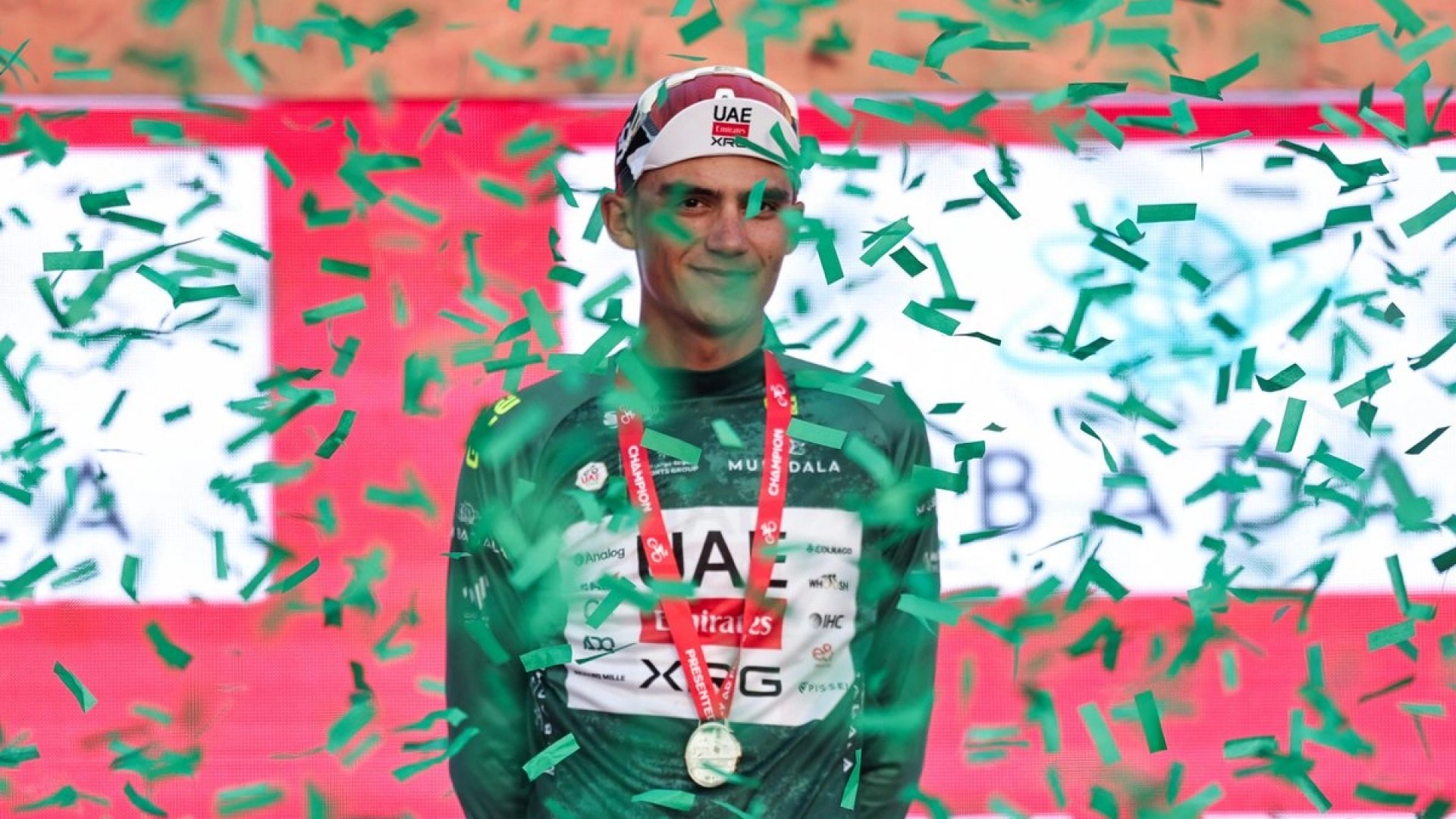 Isaac del Toro se mantiene en segundo lugar general del UAE Tour tras cuatro etapas