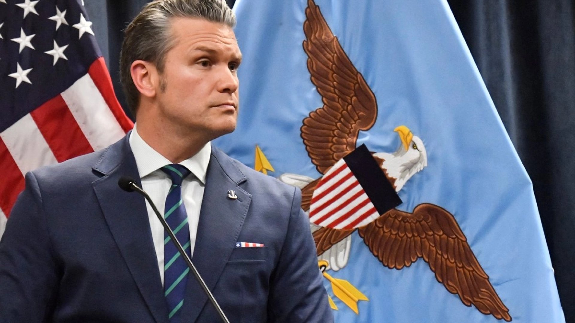Hegseth arremete contra la prensa de EE.UU. por informar sobre bajas en Irán