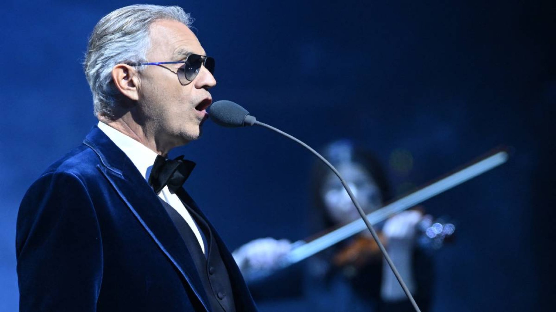 Anuncian concierto gratuito de Andrea Bocelli en el Zócalo capitalino