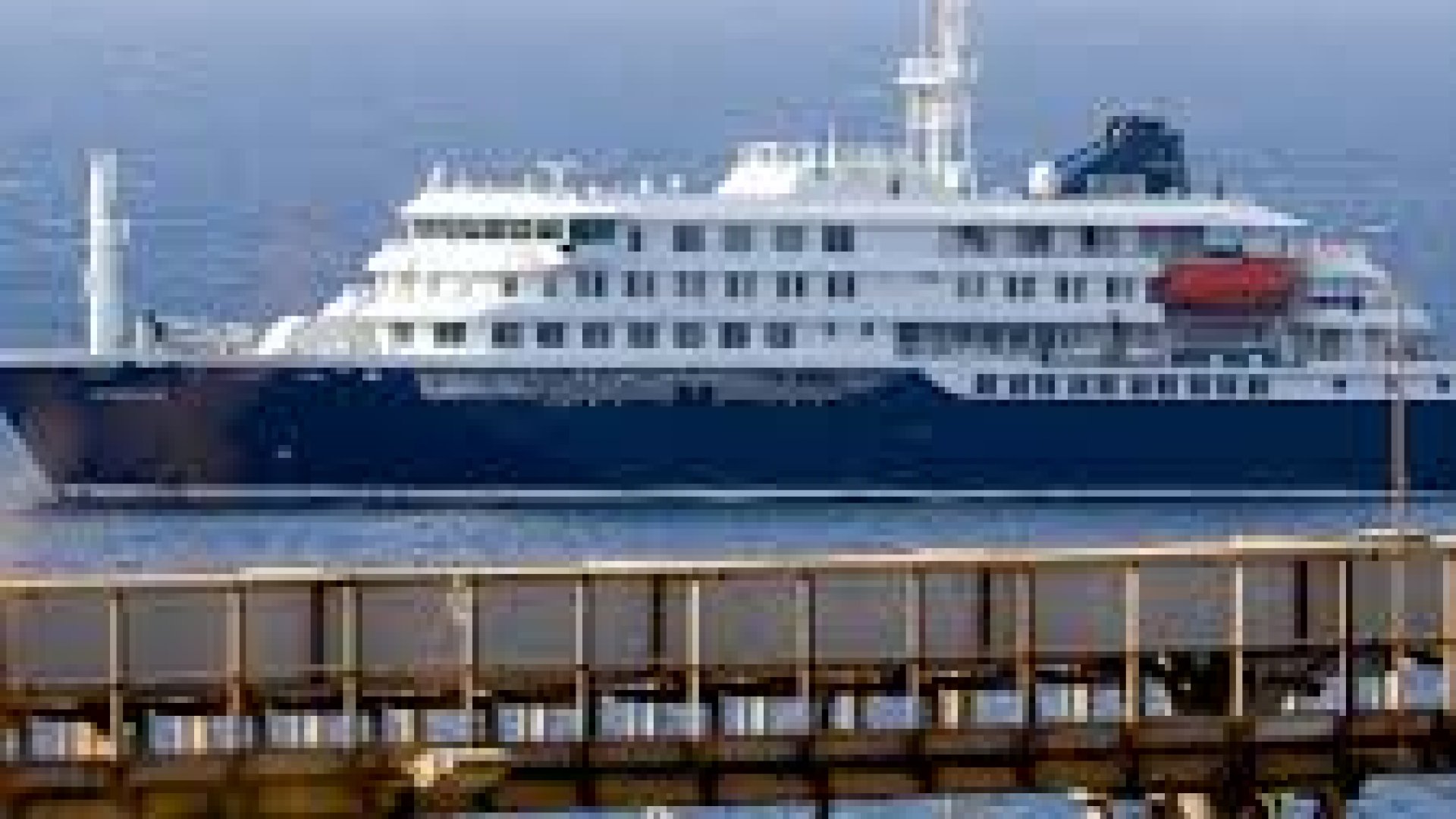 OMS declara de alto riesgo a pasajeros de crucero por caso de hantavirus