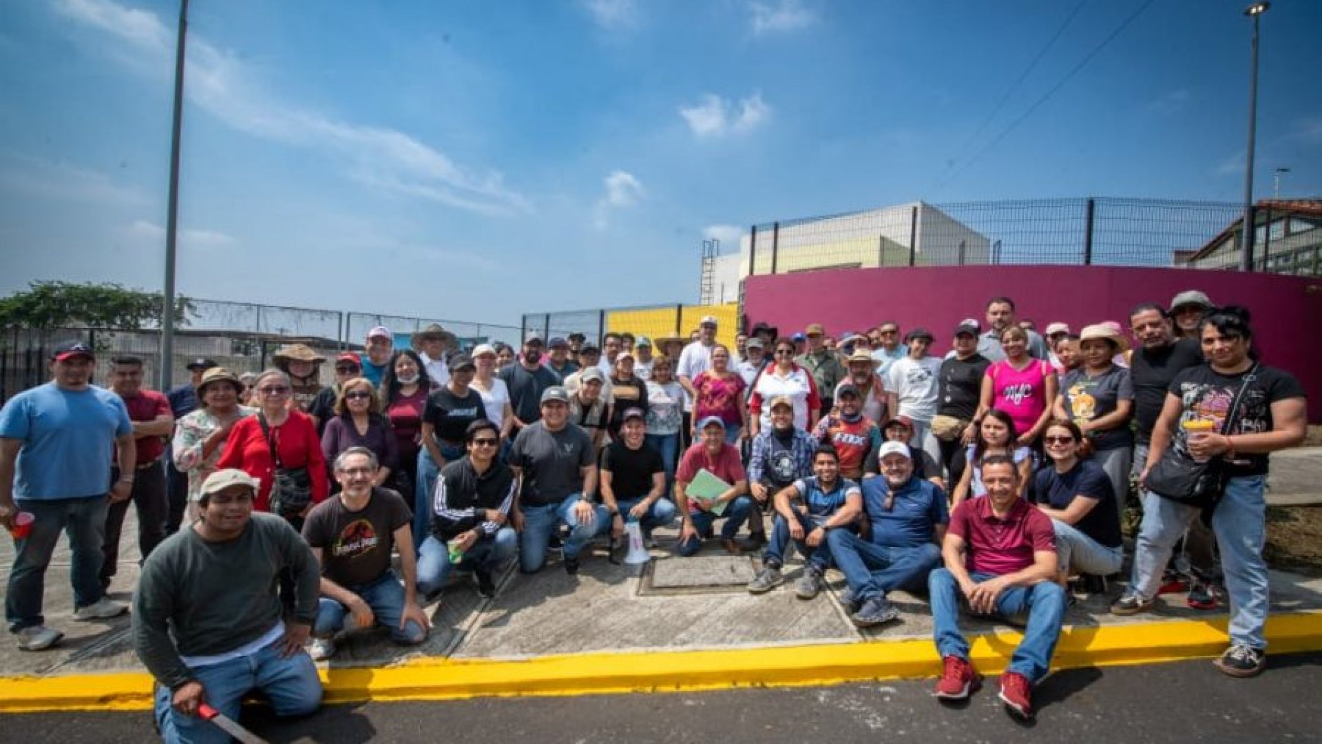 Realizan décima jornada de Tequios por el Bien de Xalapa