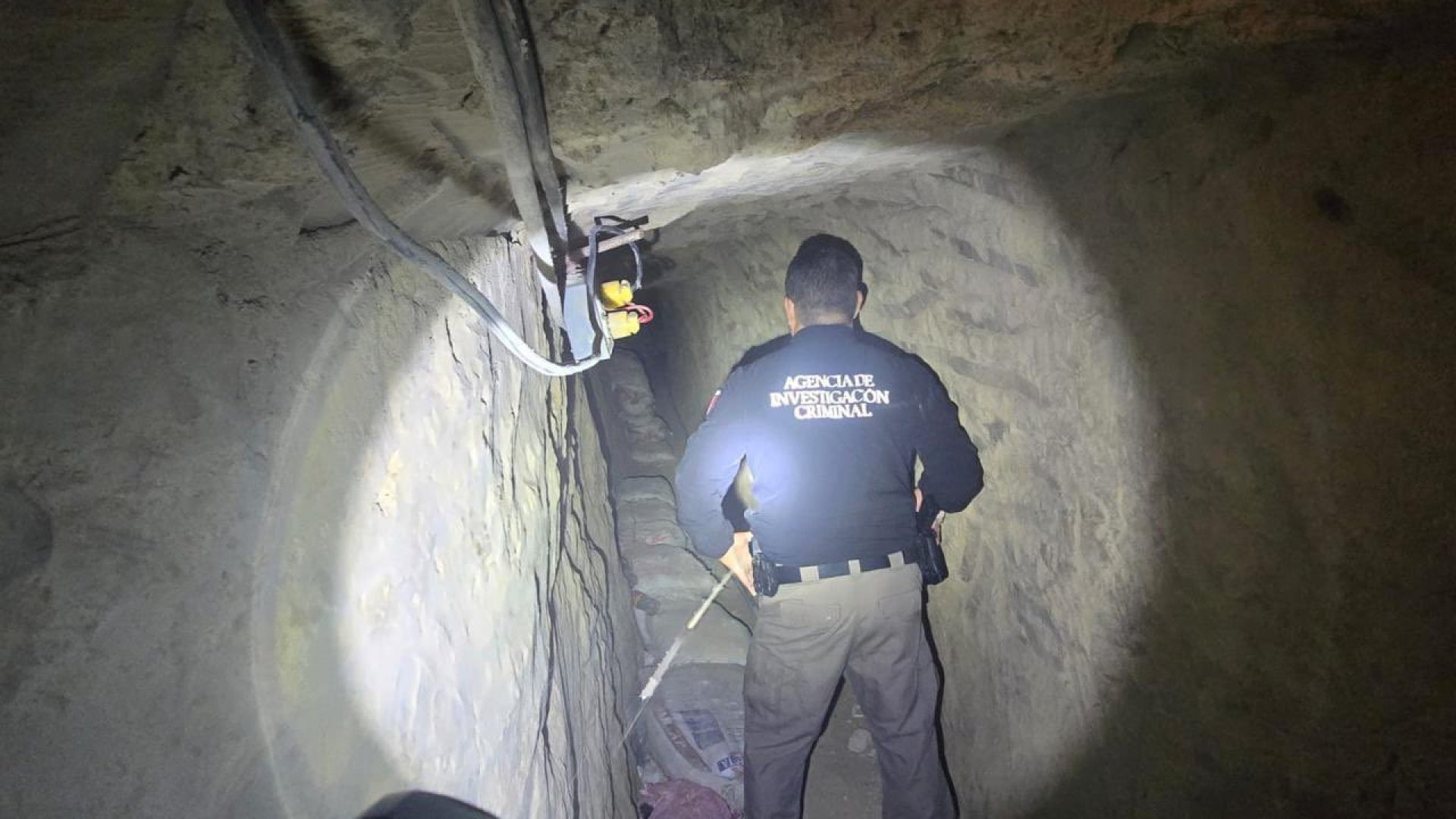 Aseguran huachitúnel conectado a ducto de Pemex en Nuevo León