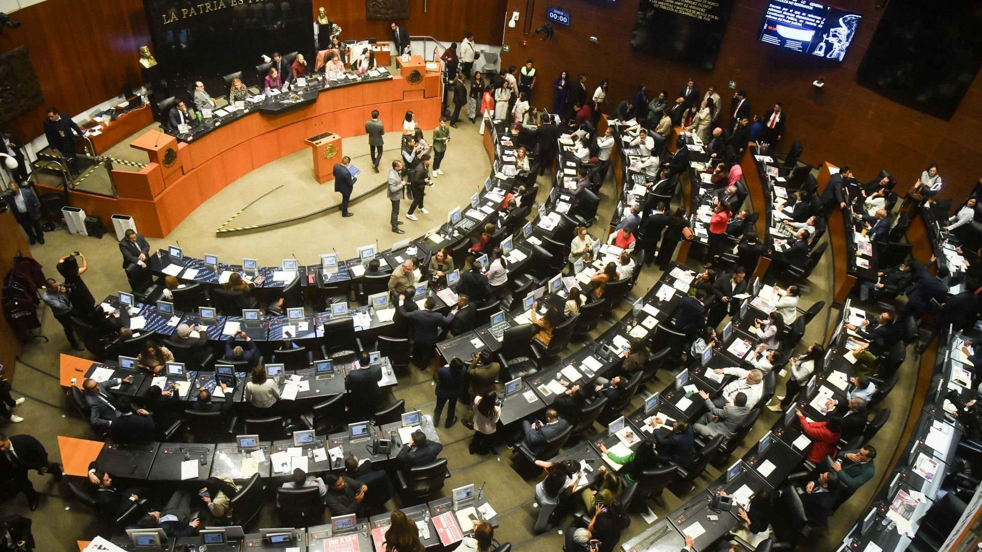 Senado avala reforma que aplaza elección judicial para 2028