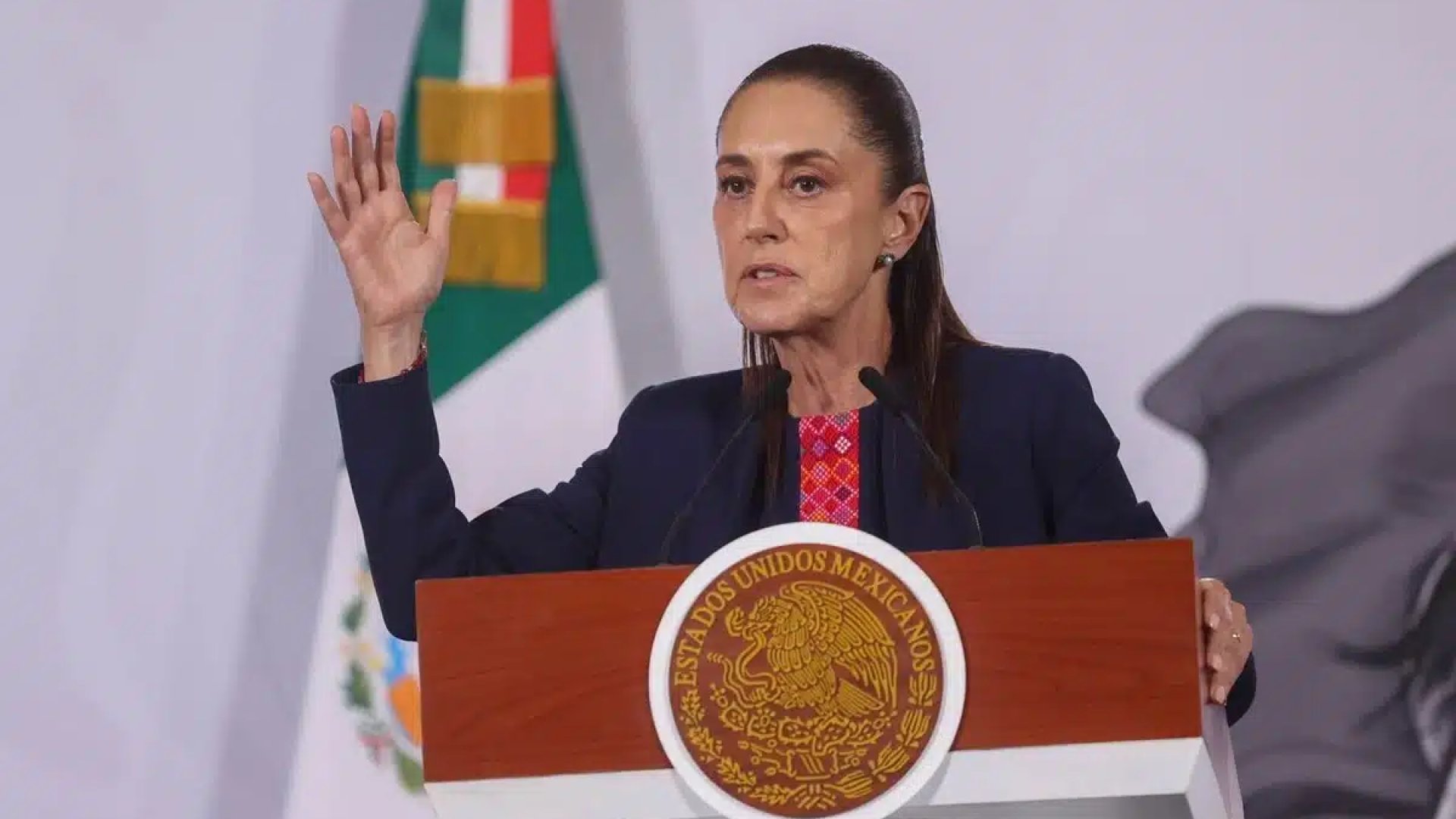 Sheinbaum aclara: el Gobierno federal no investiga a Maru Campos