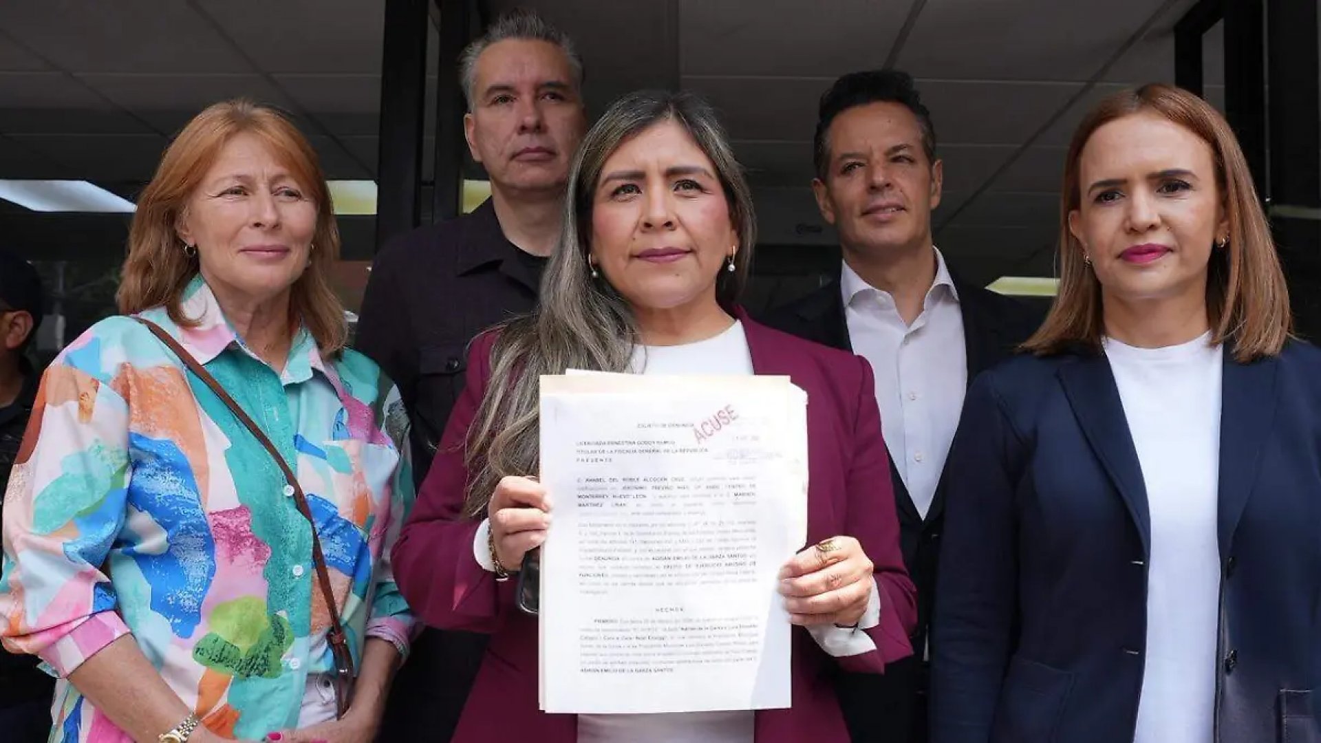 Morena denuncia ante la FGR al alcalde de Monterrey por presunto daño patrimonial