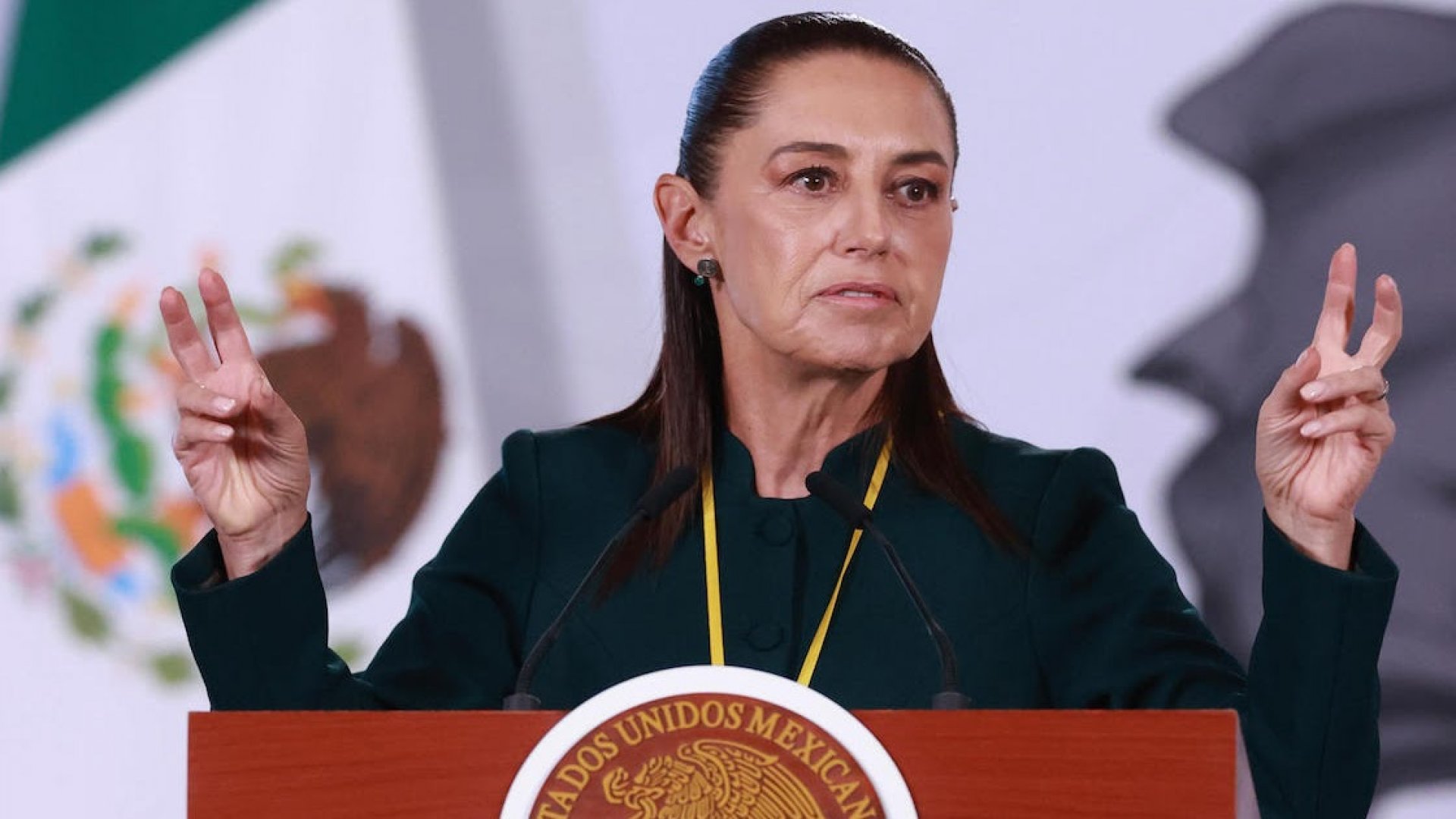 Sheinbaum cuestiona reporte sobre presunta colaboración de morenistas con Estados Unidos