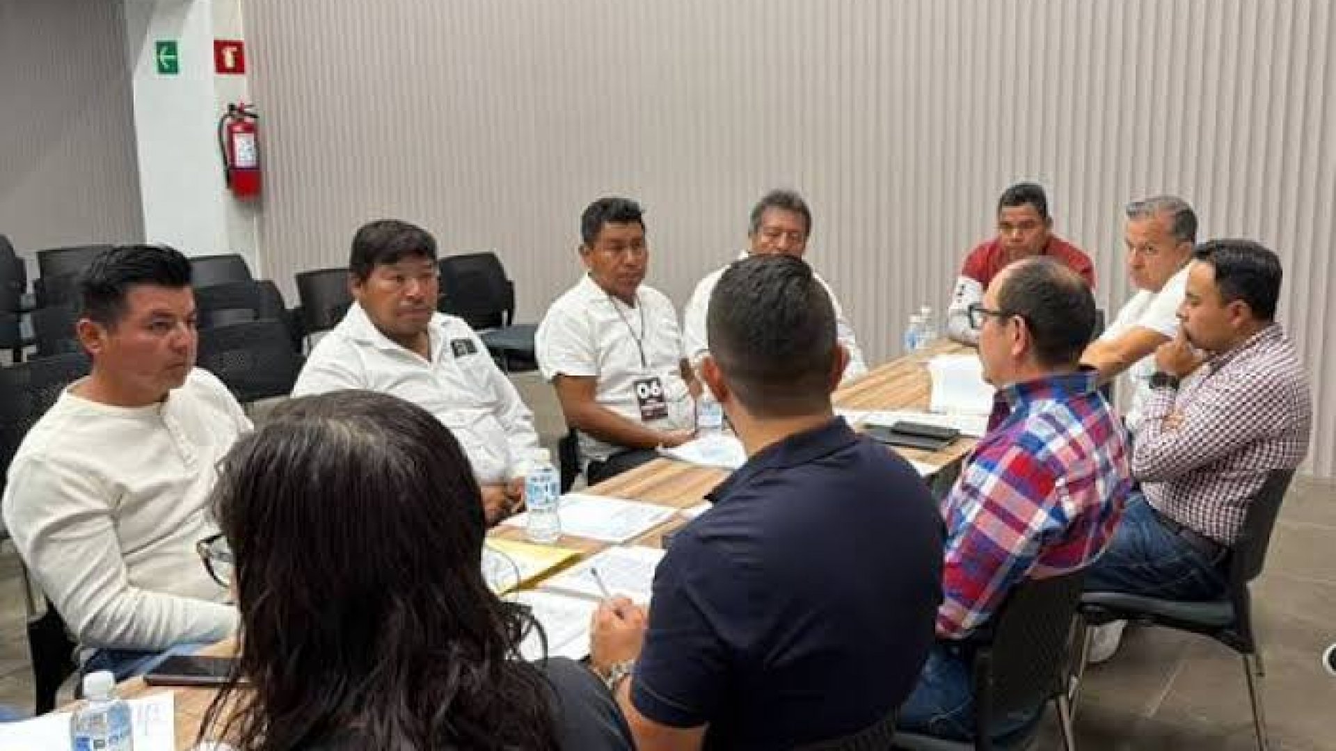 Gobierno federal y estatal alcanzan acuerdos con pobladores de Santa María La Alta