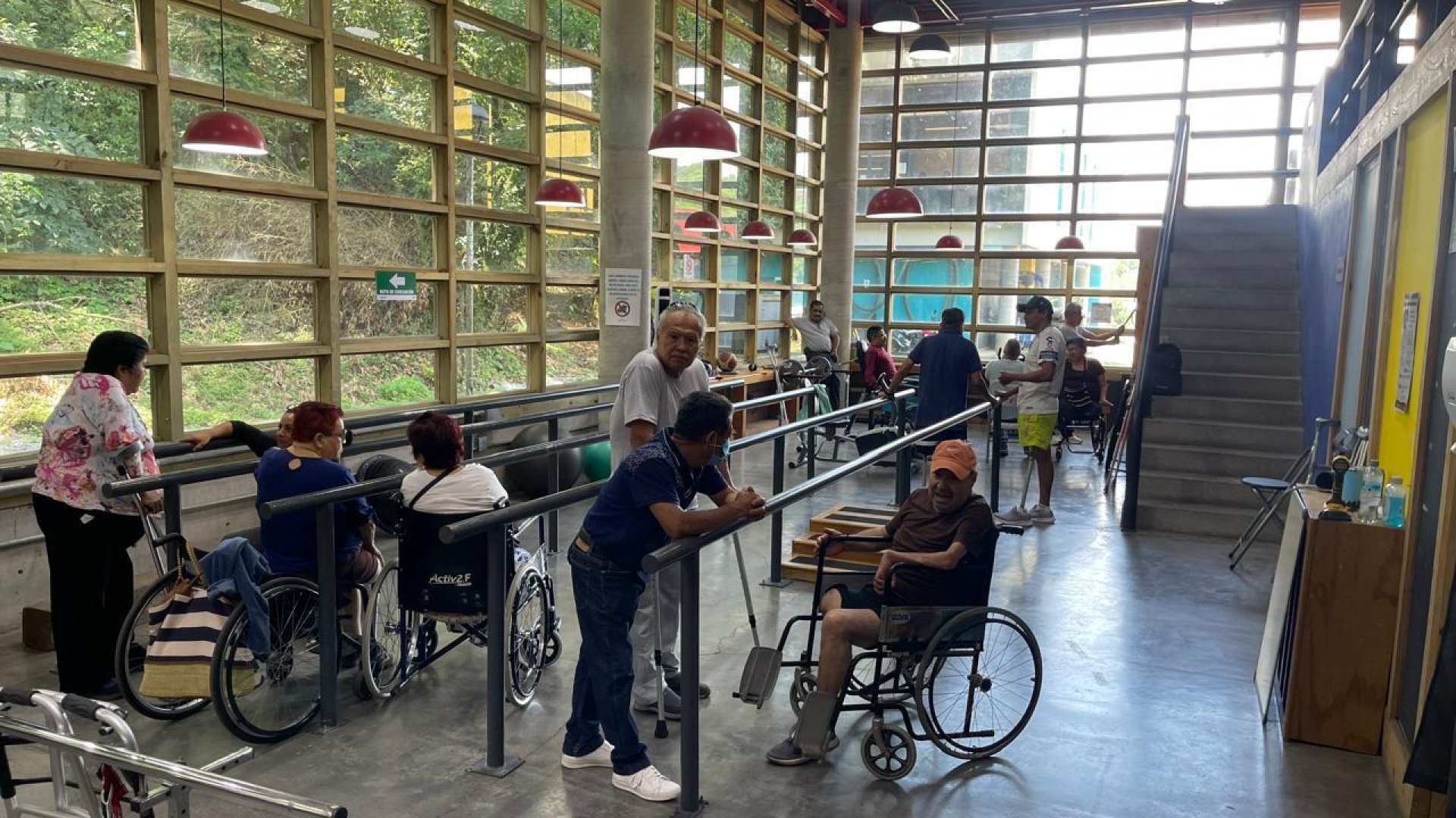 Ayuntamiento fortalece servicios de prótesis, rehabilitación y terapia de lenguaje en beneficio de personas con discapacidad
