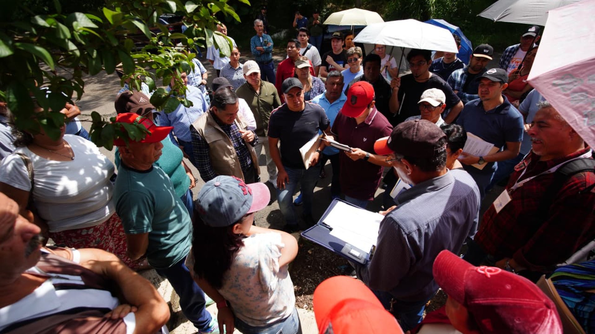 Con recorridos permanentes y atención directa, Daniela Griego trabaja por resultados para las familias