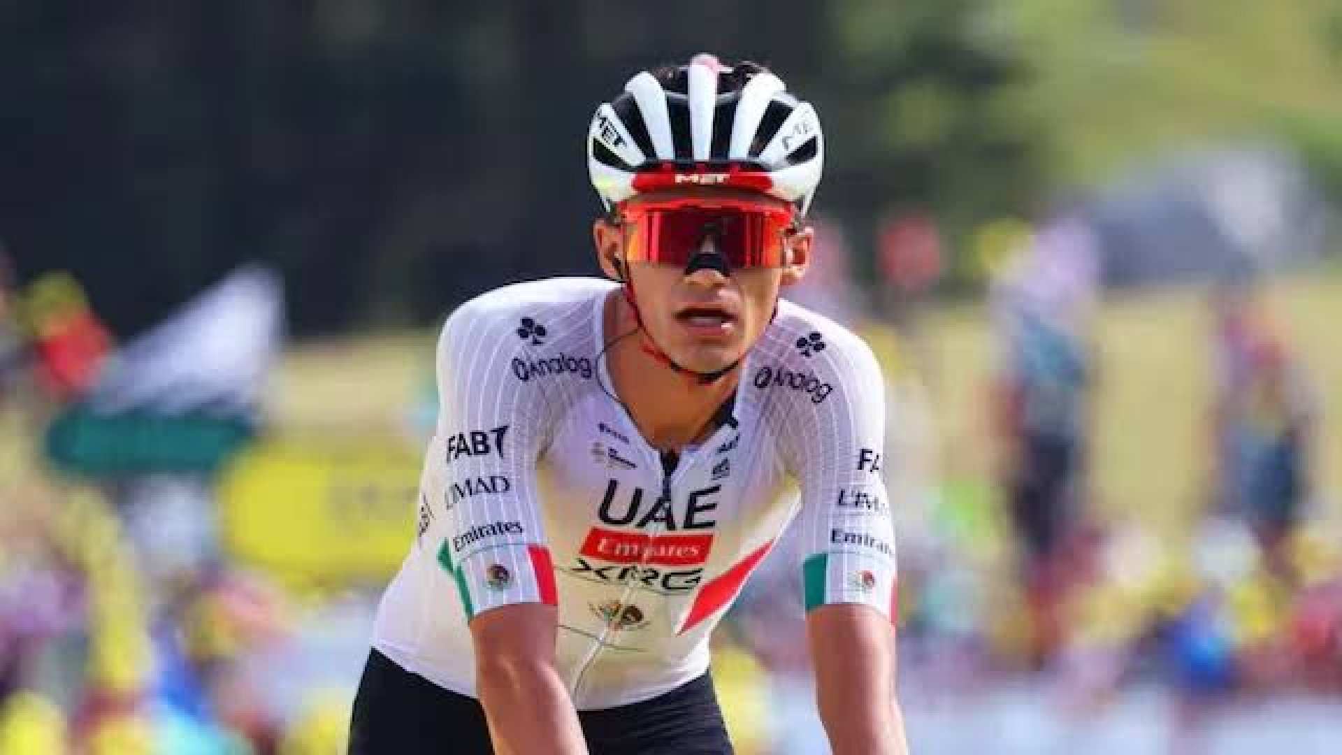 Del Toro se mantiene en el tercer lugar general del Tour de Francia tras superar la contrarreloj