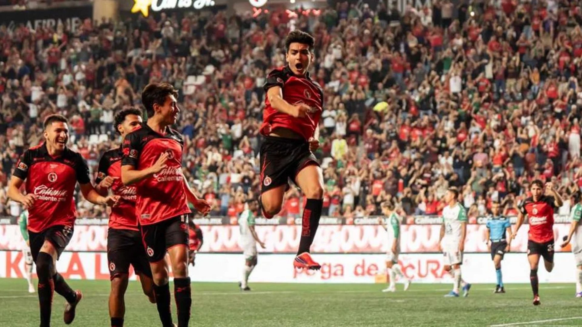 Gilberto Mora da el triunfo a Xolos sobre León en el Apertura