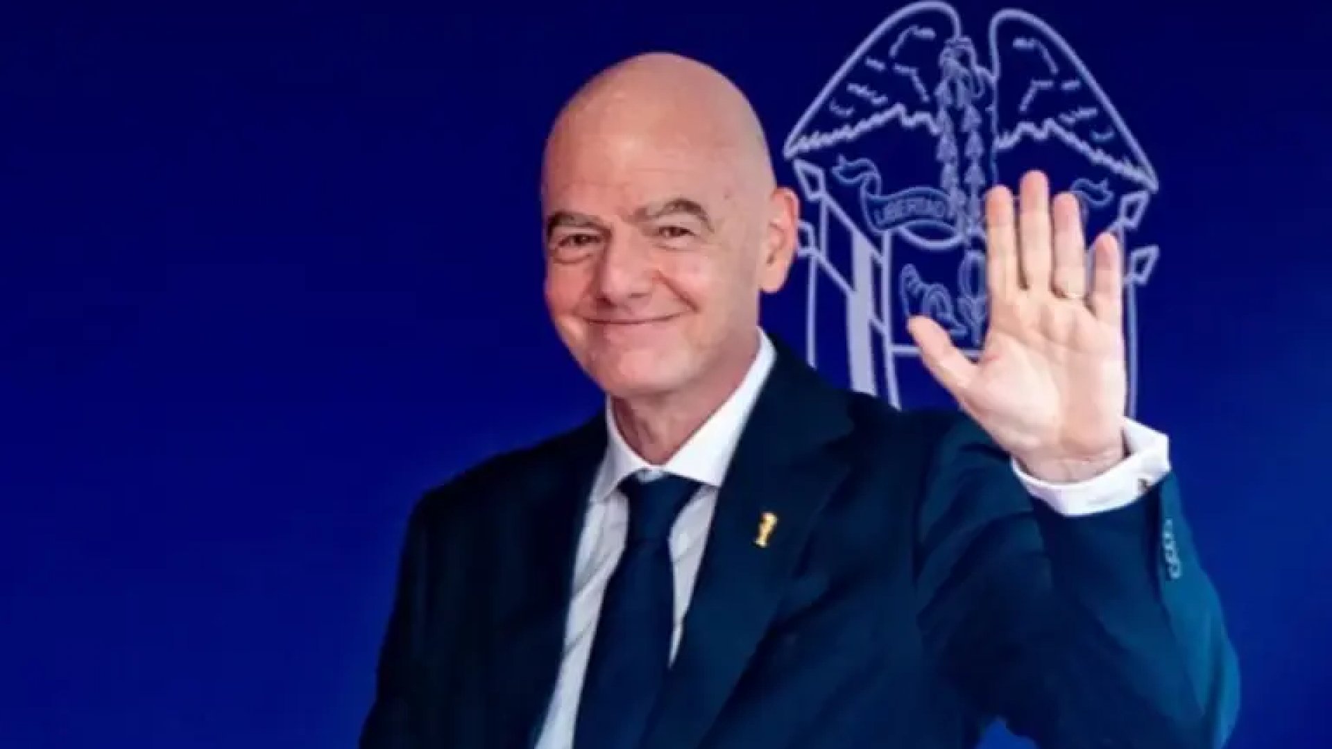 Infantino busca respaldo en Sudamérica ante crisis y oposición a su gestión en FIFA