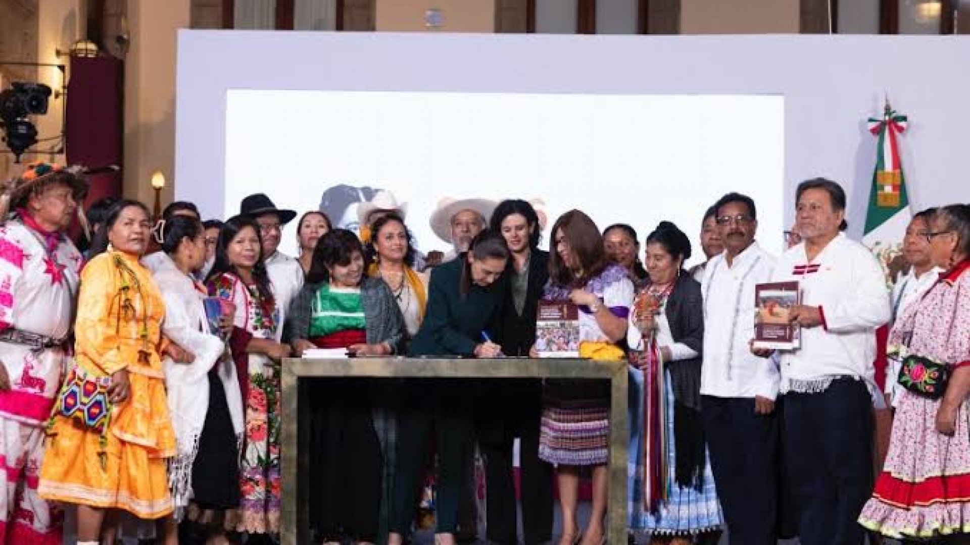 Nueva Ley General de Derechos de los Pueblos Indígenas y Afromexicanos busca garantizar derechos plenos a una cuarta parte de los mexicanos