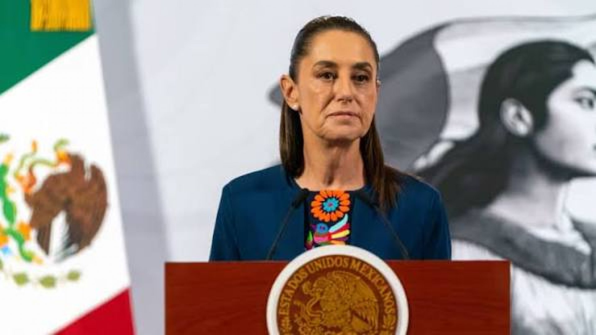 Sheinbaum plantea limitar la doble nacionalidad para gobernadores y presidentes