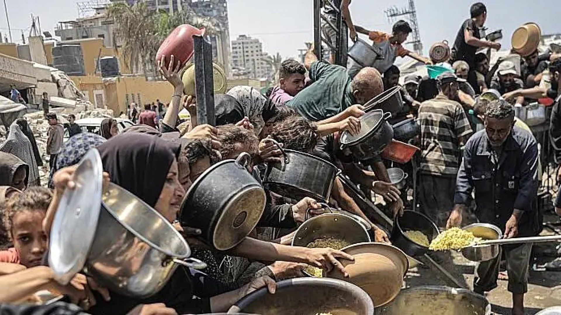 Denuncian restricciones al ingreso de alimentos a Gaza