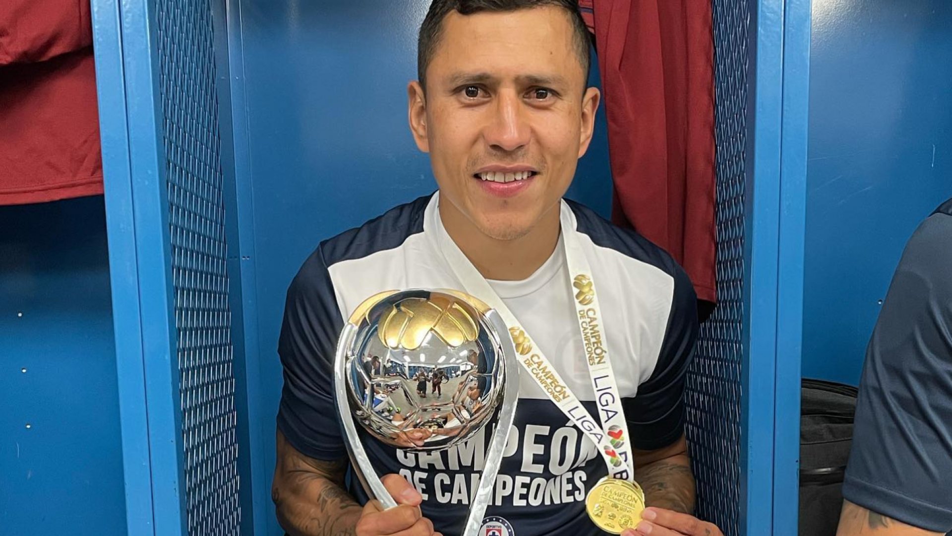 Cata Domínguez sale de Cruz Azul después de 17 años en la institución