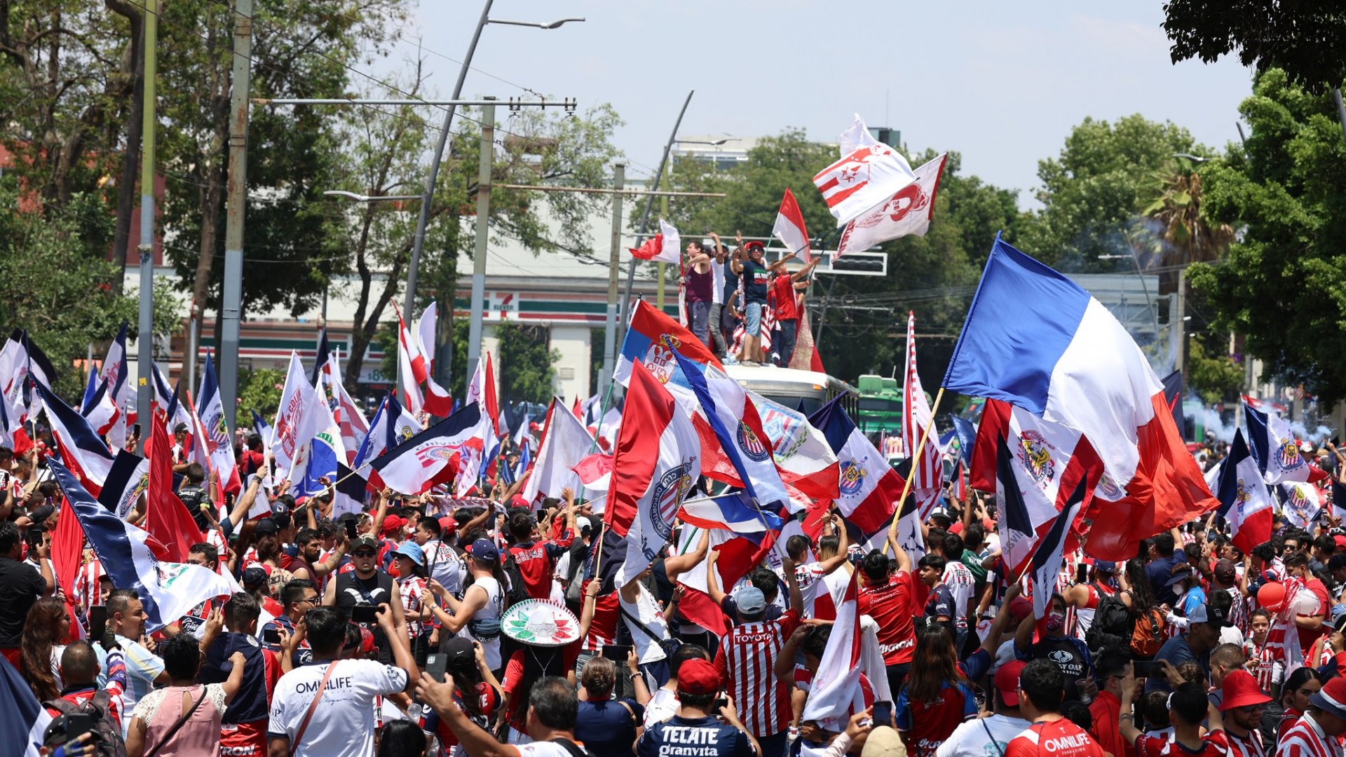¡Multaron a Chivas! Disciplinaria castiga a grupo de animación tras Final vs Tigres