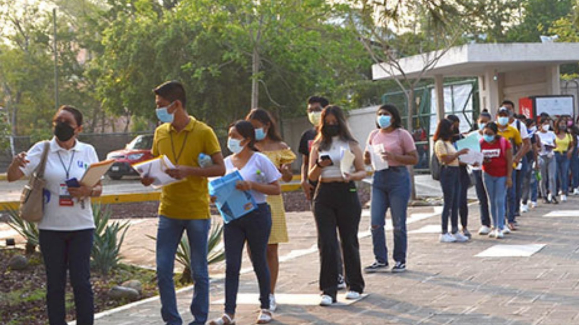 UV aplicará examen de ingreso este fin de semana a más de 35 mil aspirantes