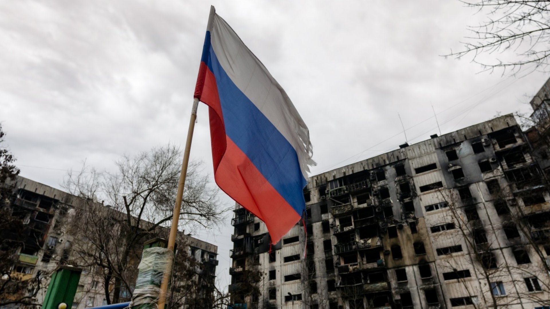Tres mujeres, entre ellas una niña de 9 años, murieron en un nuevo ataque ruso con misiles a Kyiv