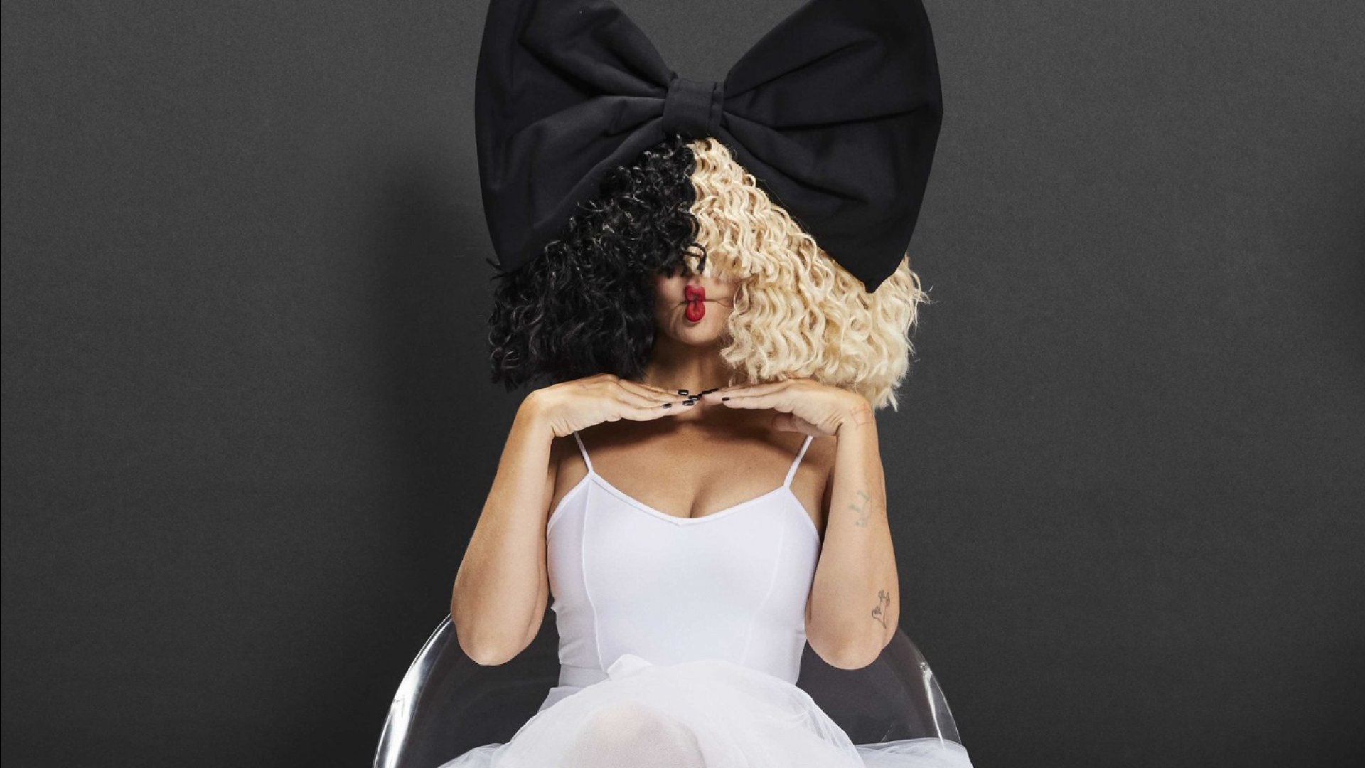 Sia revela que fue diagnosticada con un trastorno del espectro autista: "me he vuelto completamente yo misma"
