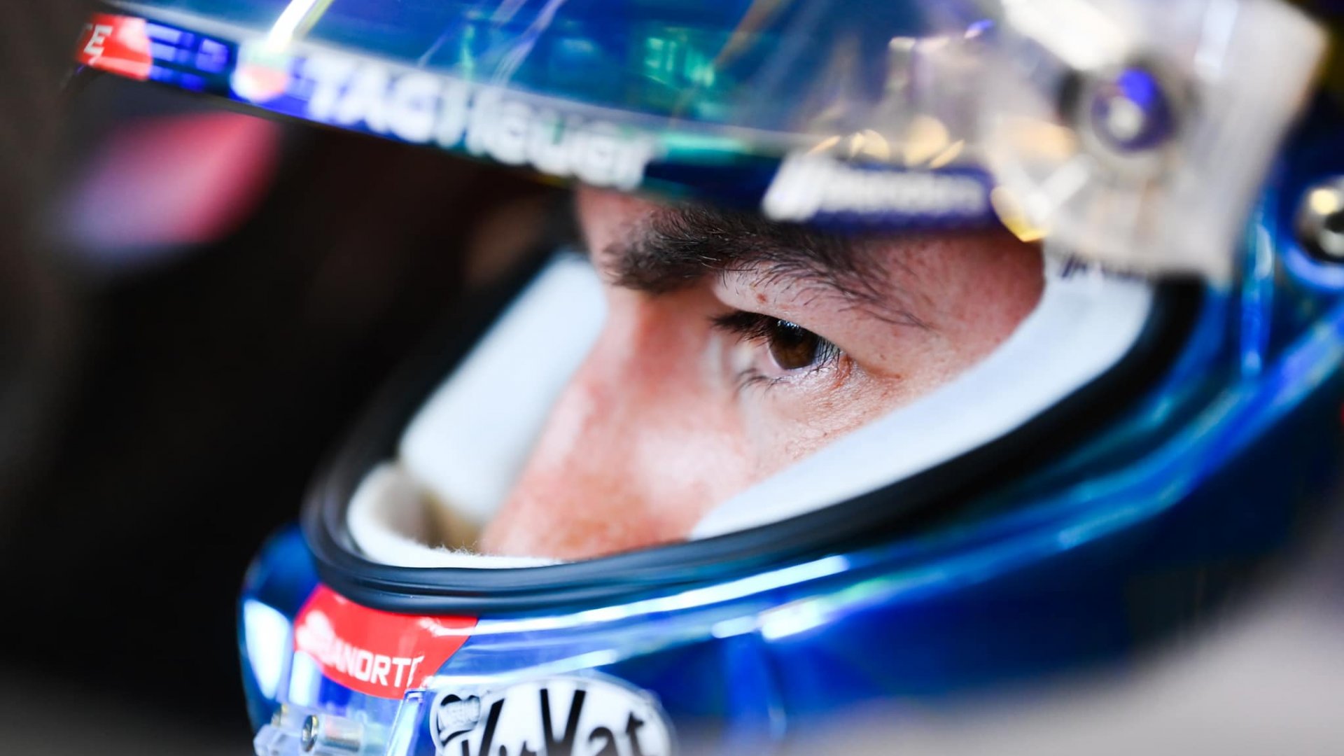 Positivo primer día en España para Checo Pérez 