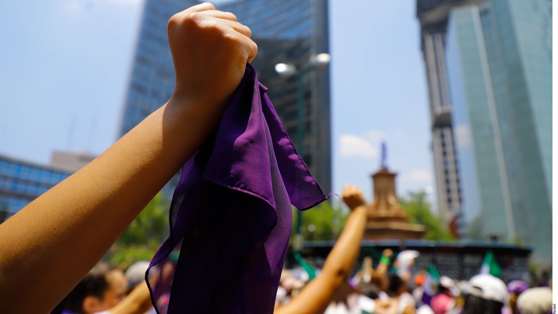 Entra en vigor reforma por paridad de género en elecciones 