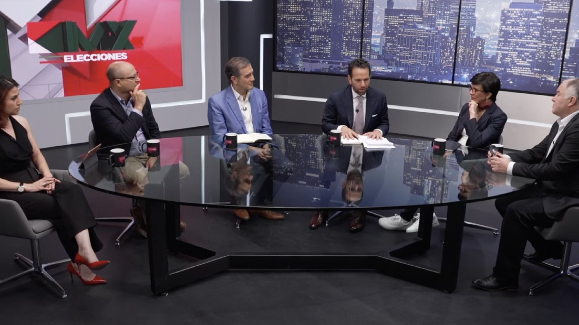 Elecciones mostraron que habrá intervención del Estado y falta de organización en la oposición rumbo a 2024, coinciden analistas