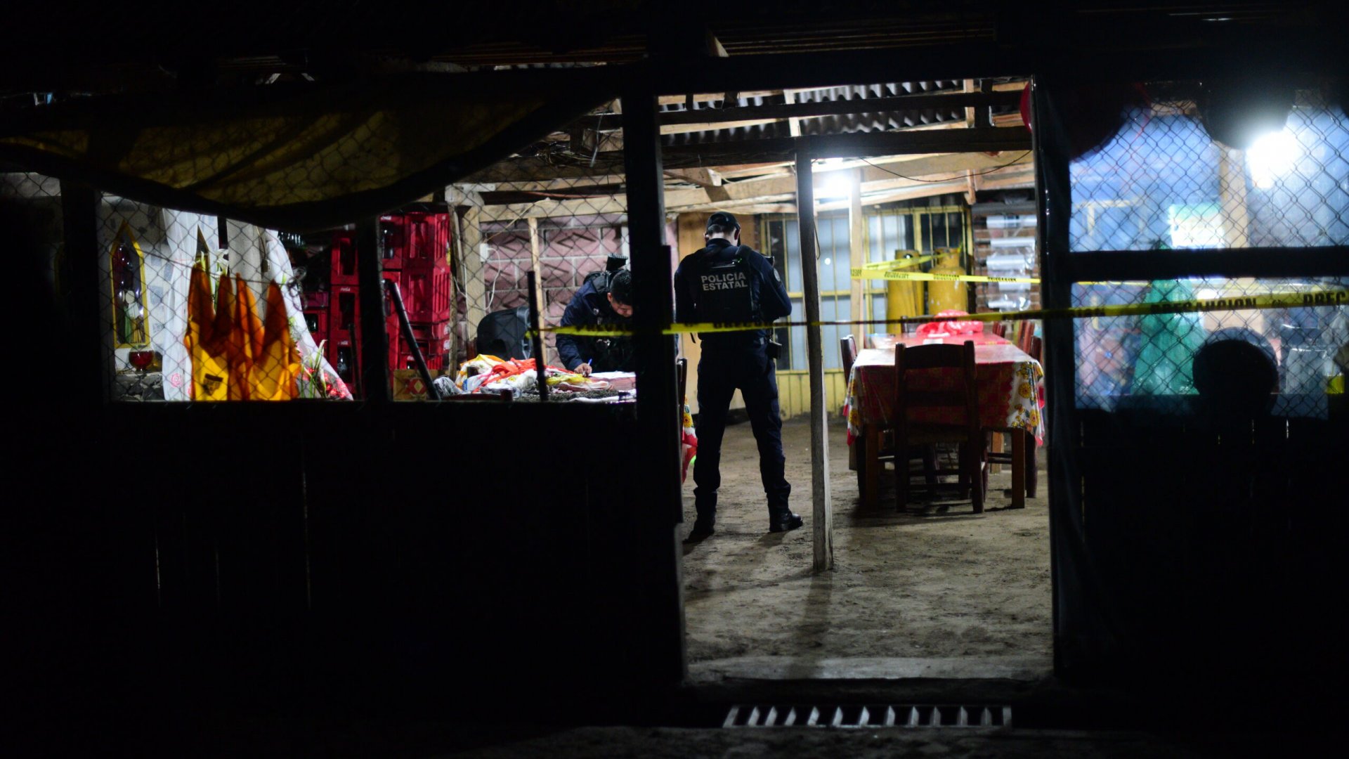 Asesinan a mujer en asalto a restaurant en carretera Xalapa- Jilotepec