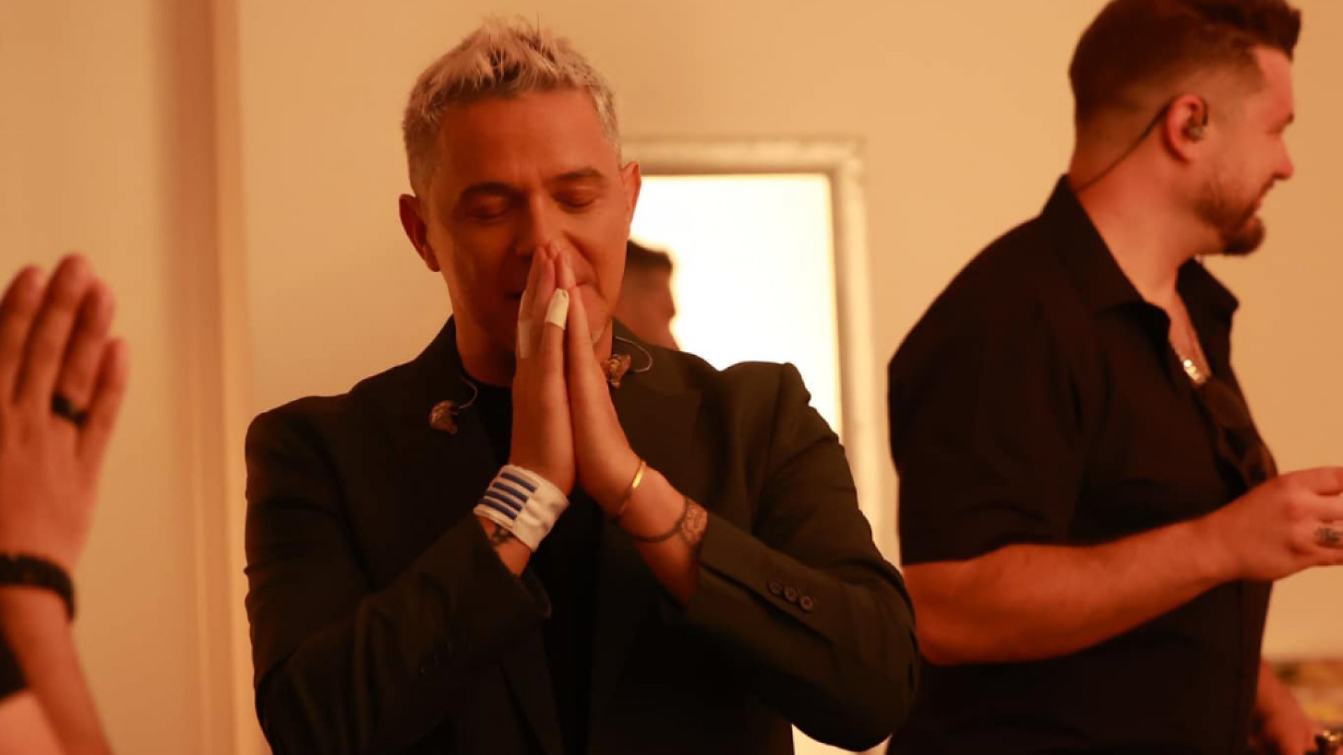 Alejandro Sanz pide respeto para Rachel Valdés tras su ruptura y Raquel Perera le defiende