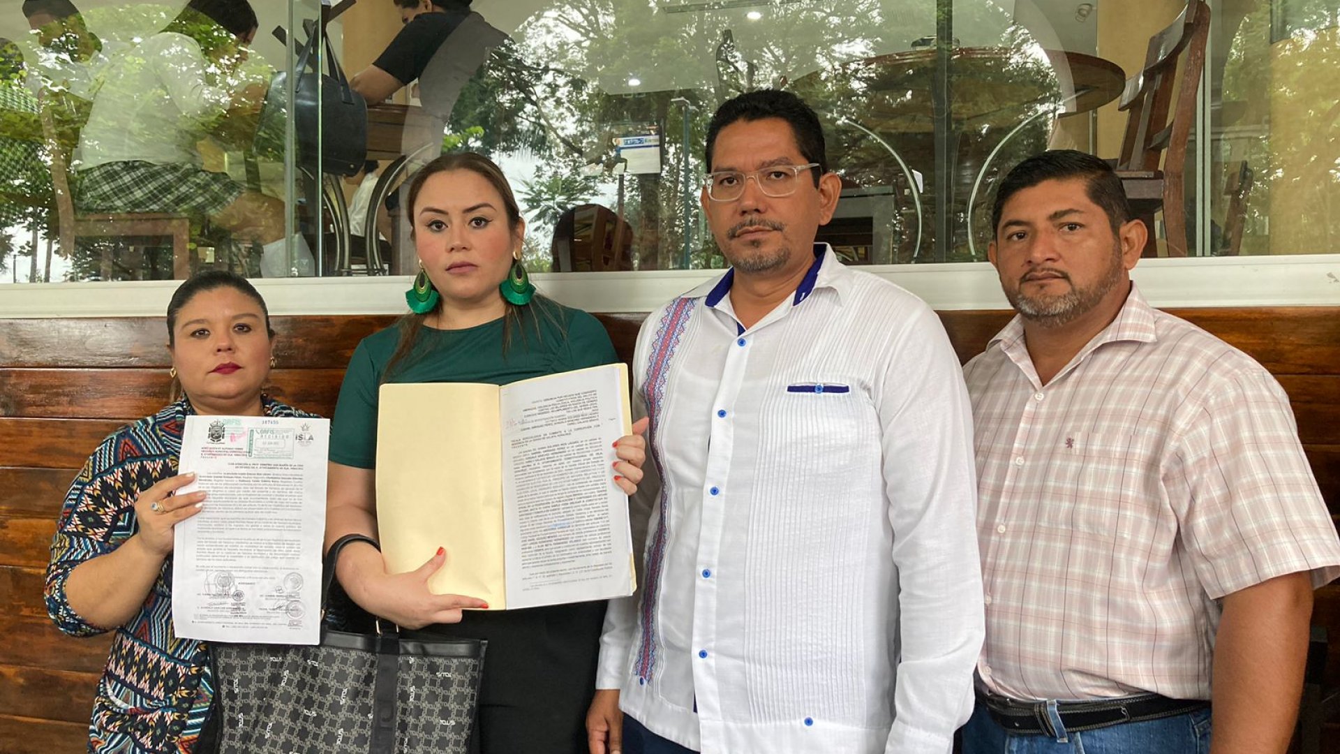 Alcalde de Isla se niega a informar del gasto público, ediles presentan denuncia ante FGE..