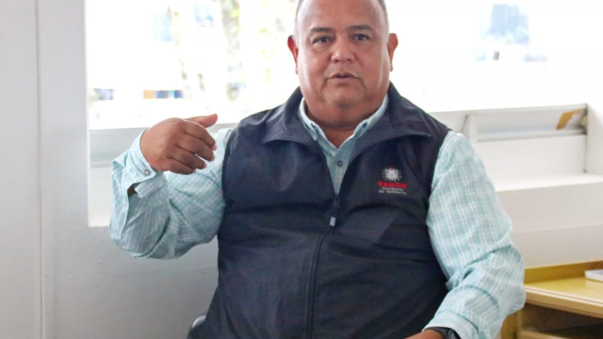 Entregan a TEV denuncia por violencia política contra Eric Cisneros