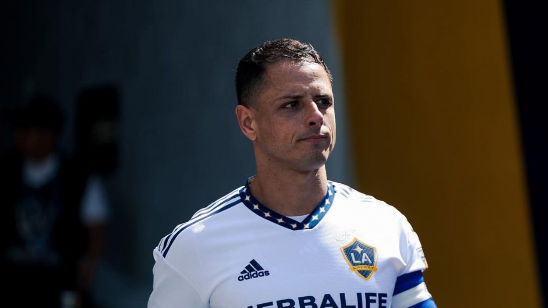 ¡Se rompió! Chicharito Hernández sufre rotura de ligamento de rodilla y podría ser su fin en MLS