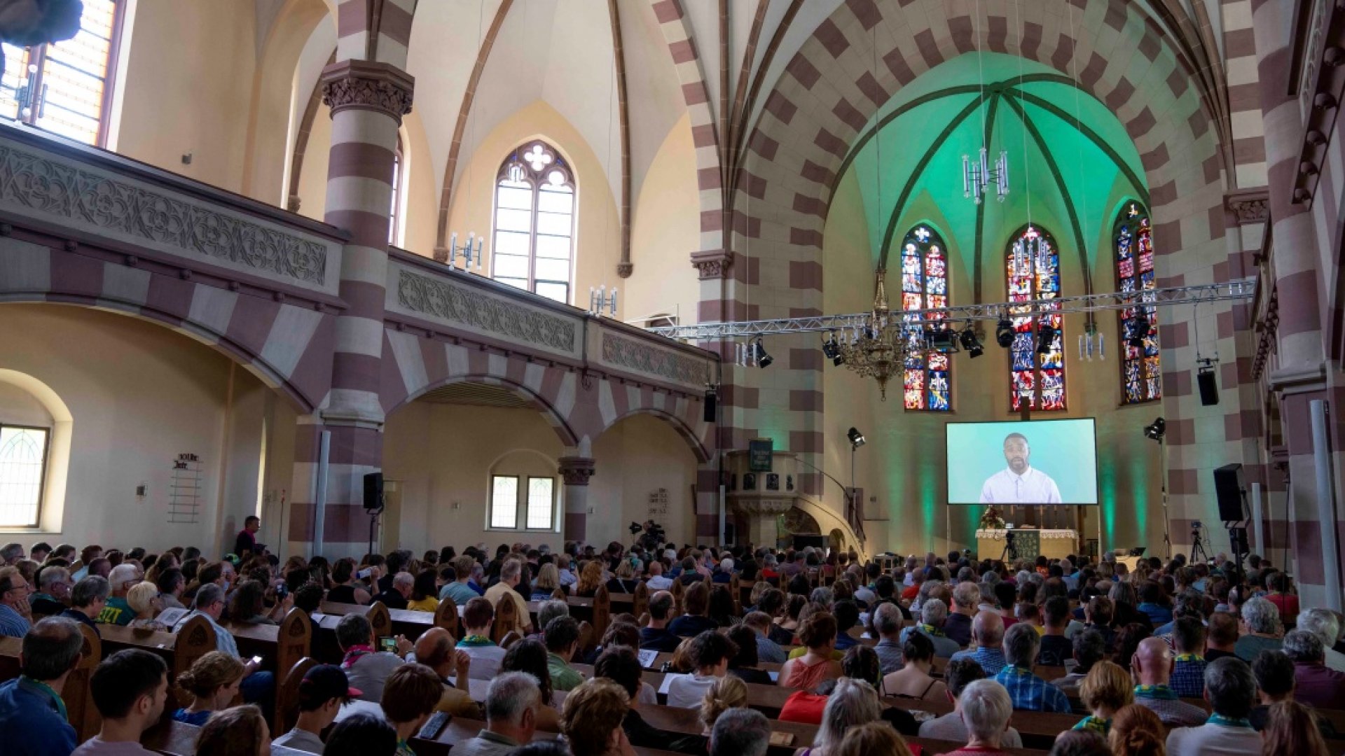 Misa luterana creada con la inteligencia artificial de ChatGPT despierta gran interés en Alemania