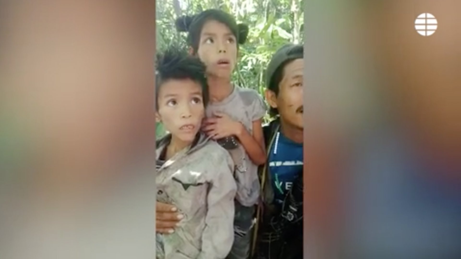 Parientes de los niños rescatados de la selva colombiana se disputan la custodia mientras se investiga si hubo violencia doméstica