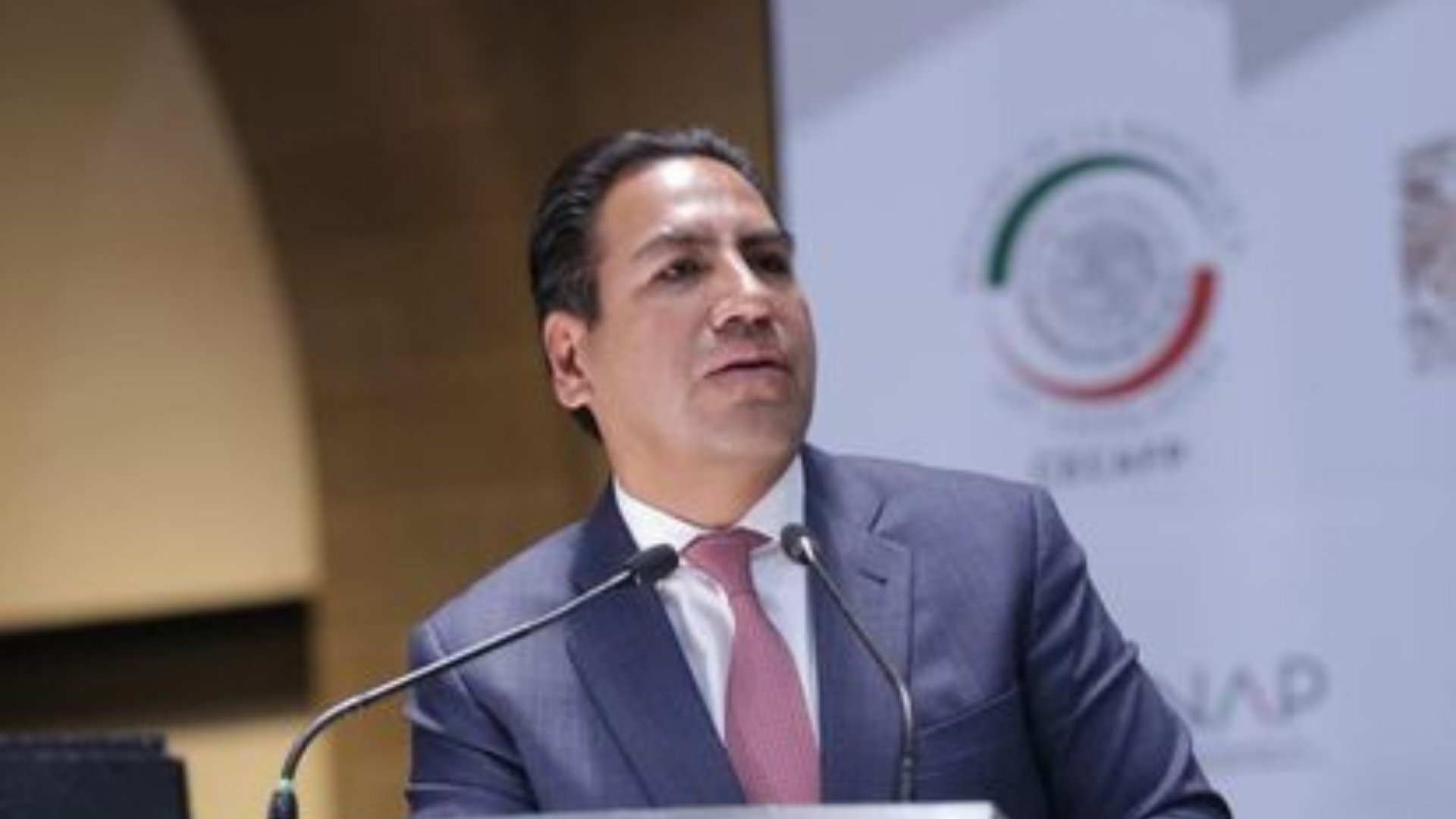 Eduardo Ramírez es el nuevo líder de Morena en el Senado, en sustitución de Monreal